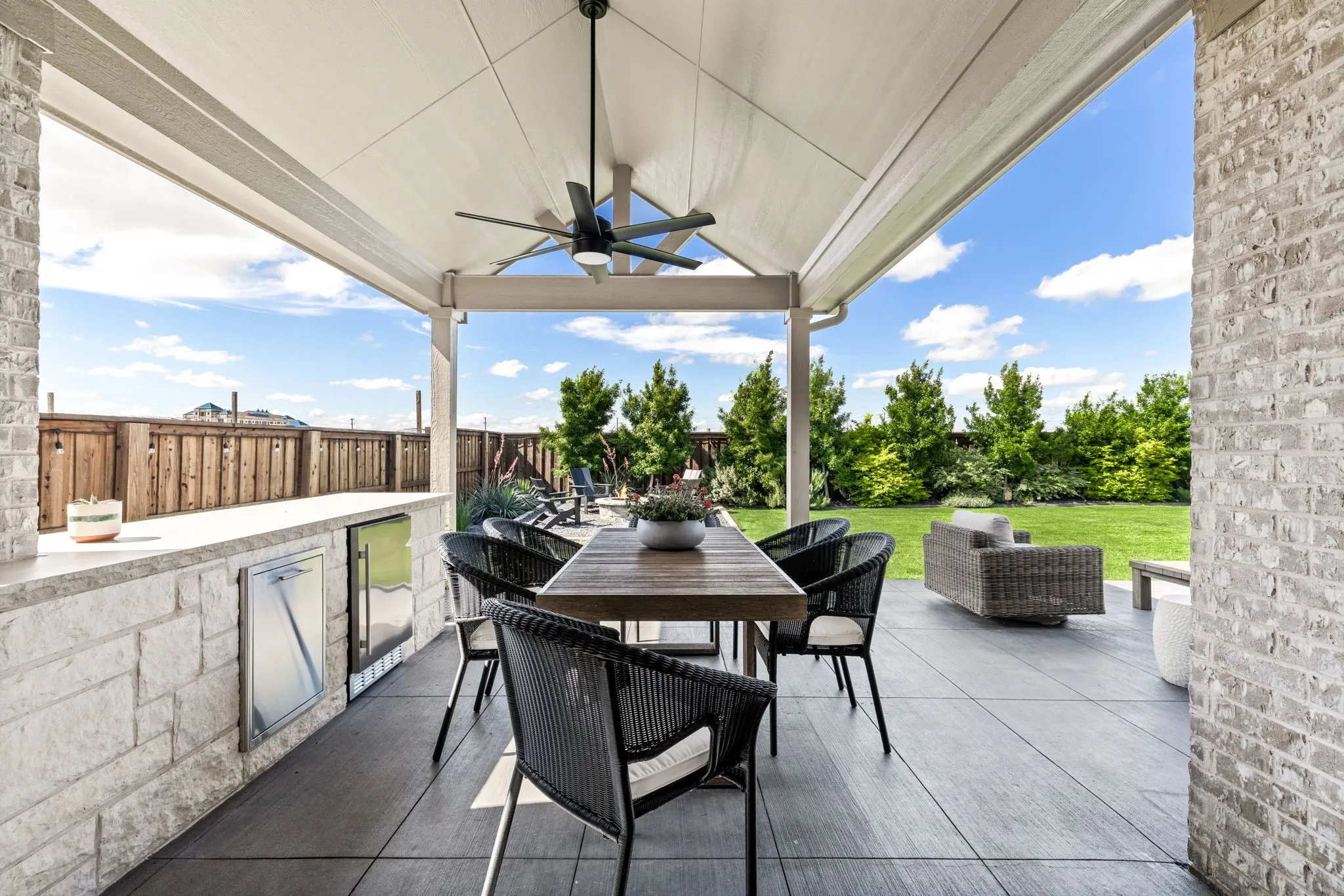 Single Family Residence For Rent in Denton County , 2560 Horsetail Road, Frisco, Texas 75033, 3 Bedroom, 2 Bathroom, 2 Garage spaces, 2,202 Sqft, built in 2020, mls#21299105, Real Estate Agent in Frisco, Homes For Rent in Denton county, Homes For Rent in Frisco, Realtor in Frisco Texas, Real Estate Brokerage Independent Realty Texas, Luminita Cordes Realtor