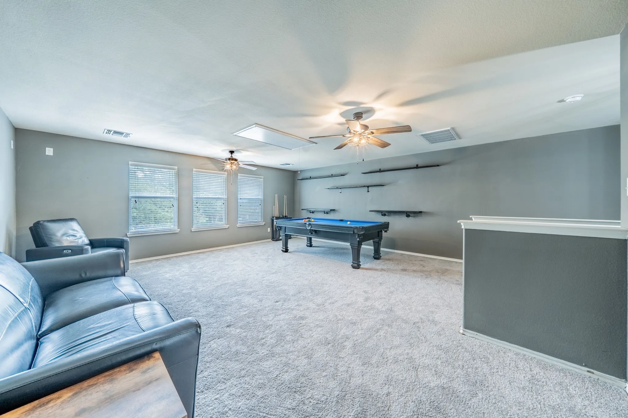 Single Family Residence For Sale in Rockwall County , 1050 Hidden Lakes Way, Rockwall, Texas 75087, 4 Bedroom, 3 Bathroom, 2 Garage spaces, 2,825 Sqft, built in 2012, mls#21299126, Real Estate Agent in Rockwall, Homes For Sale in Rockwall county, Homes For Sale in Rockwall, Realtor in Rockwall Texas, Real Estate Brokerage Independent Realty Texas, Luminita Cordes Realtor