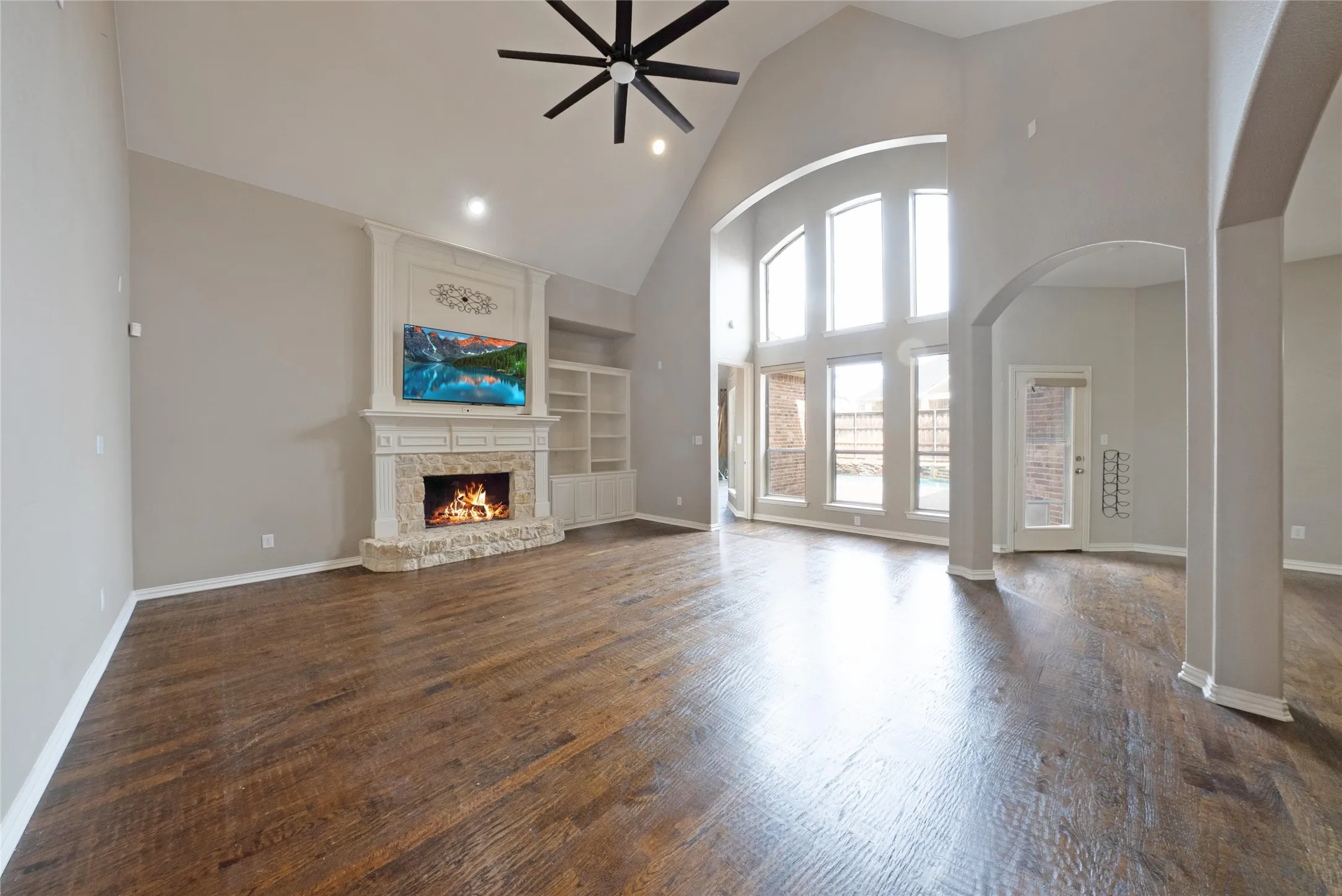 Single Family Residence For Sale in Denton County , 1728 Sandstone Drive, Frisco, Texas 75034, 6 Bedroom, 5 Bathroom, 3 Garage spaces, 4,637 Sqft, built in 2004, mls#21299015, Real Estate Agent in Frisco, Homes For Sale in Denton county, Homes For Sale in Frisco, Realtor in Frisco Texas, Real Estate Brokerage Independent Realty Texas, Luminita Cordes Realtor