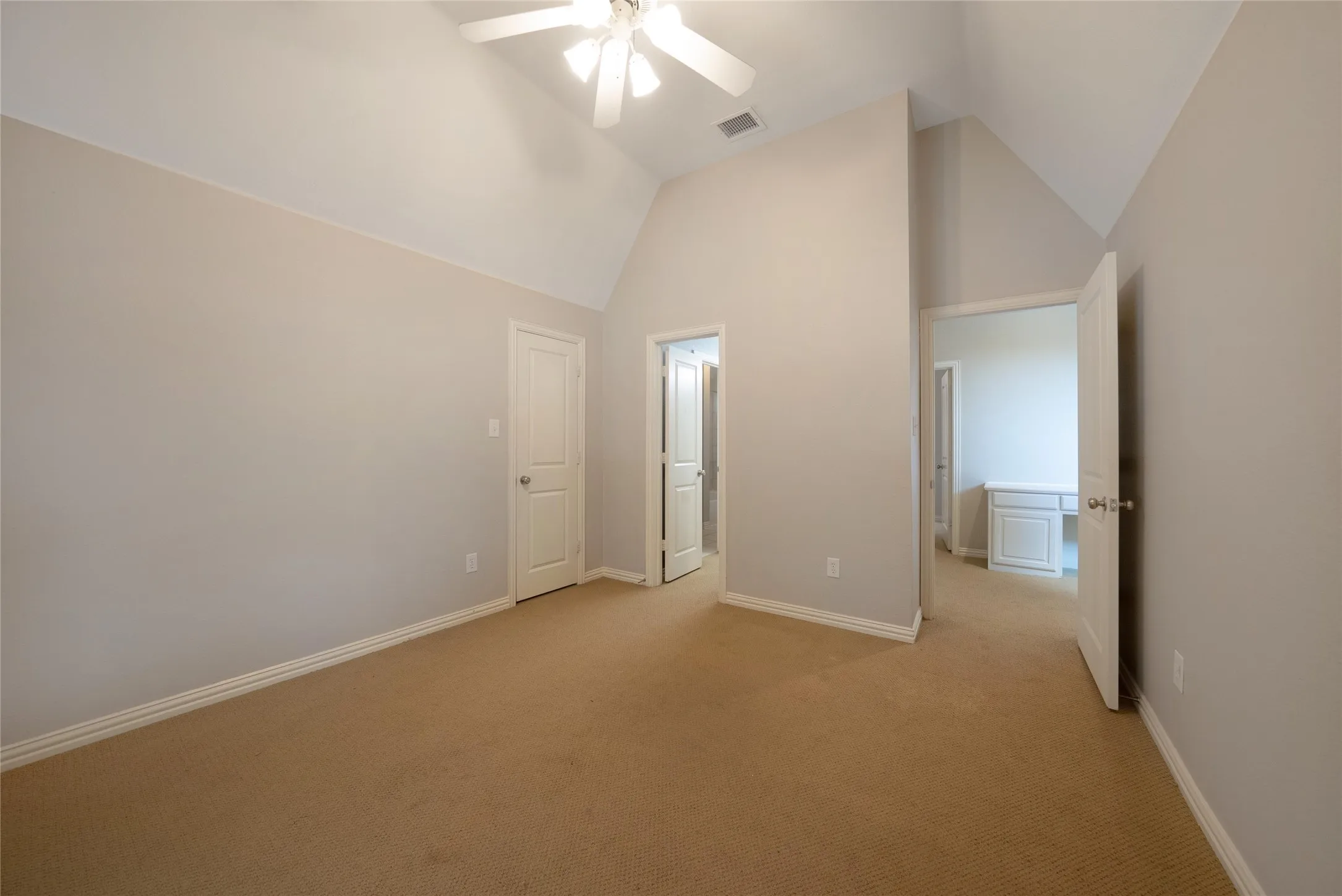 Single Family Residence For Sale in Denton County , 1728 Sandstone Drive, Frisco, Texas 75034, 6 Bedroom, 5 Bathroom, 3 Garage spaces, 4,637 Sqft, built in 2004, mls#21299015, Real Estate Agent in Frisco, Homes For Sale in Denton county, Homes For Sale in Frisco, Realtor in Frisco Texas, Real Estate Brokerage Independent Realty Texas, Luminita Cordes Realtor