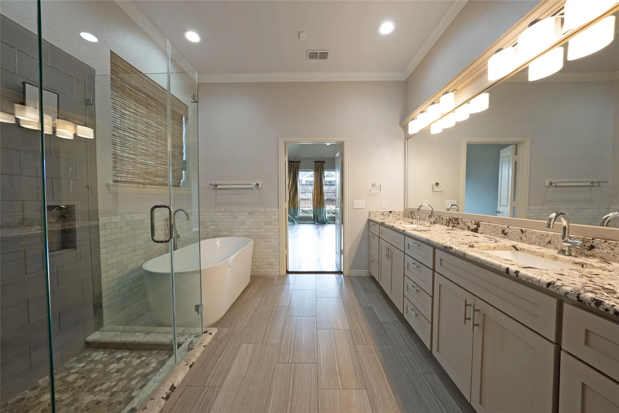 Single Family Residence For Sale in Denton County , 1728 Sandstone Drive, Frisco, Texas 75034, 6 Bedroom, 5 Bathroom, 3 Garage spaces, 4,637 Sqft, built in 2004, mls#21299015, Real Estate Agent in Frisco, Homes For Sale in Denton county, Homes For Sale in Frisco, Realtor in Frisco Texas, Real Estate Brokerage Independent Realty Texas, Luminita Cordes Realtor