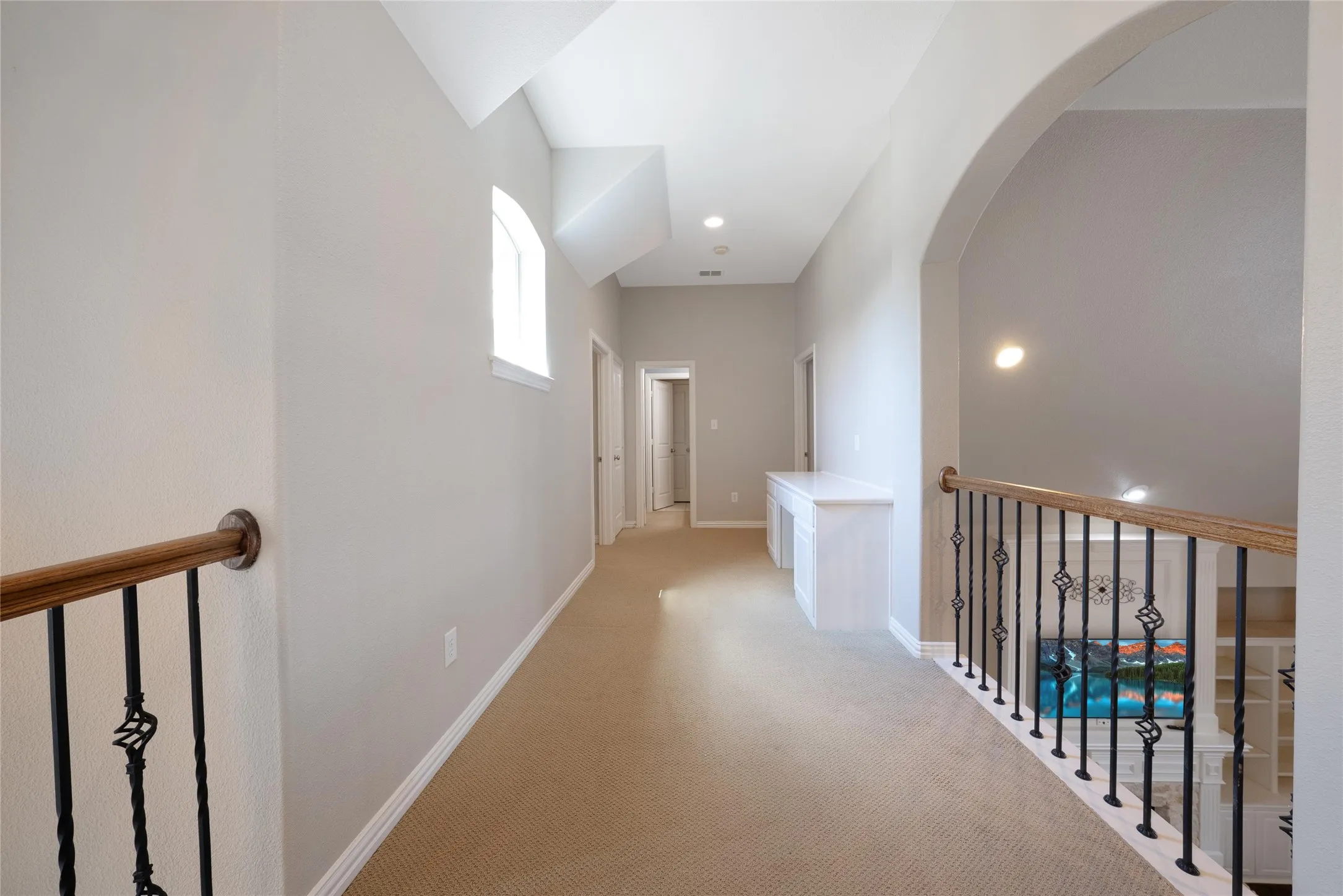 Single Family Residence For Sale in Denton County , 1728 Sandstone Drive, Frisco, Texas 75034, 6 Bedroom, 5 Bathroom, 3 Garage spaces, 4,637 Sqft, built in 2004, mls#21299015, Real Estate Agent in Frisco, Homes For Sale in Denton county, Homes For Sale in Frisco, Realtor in Frisco Texas, Real Estate Brokerage Independent Realty Texas, Luminita Cordes Realtor