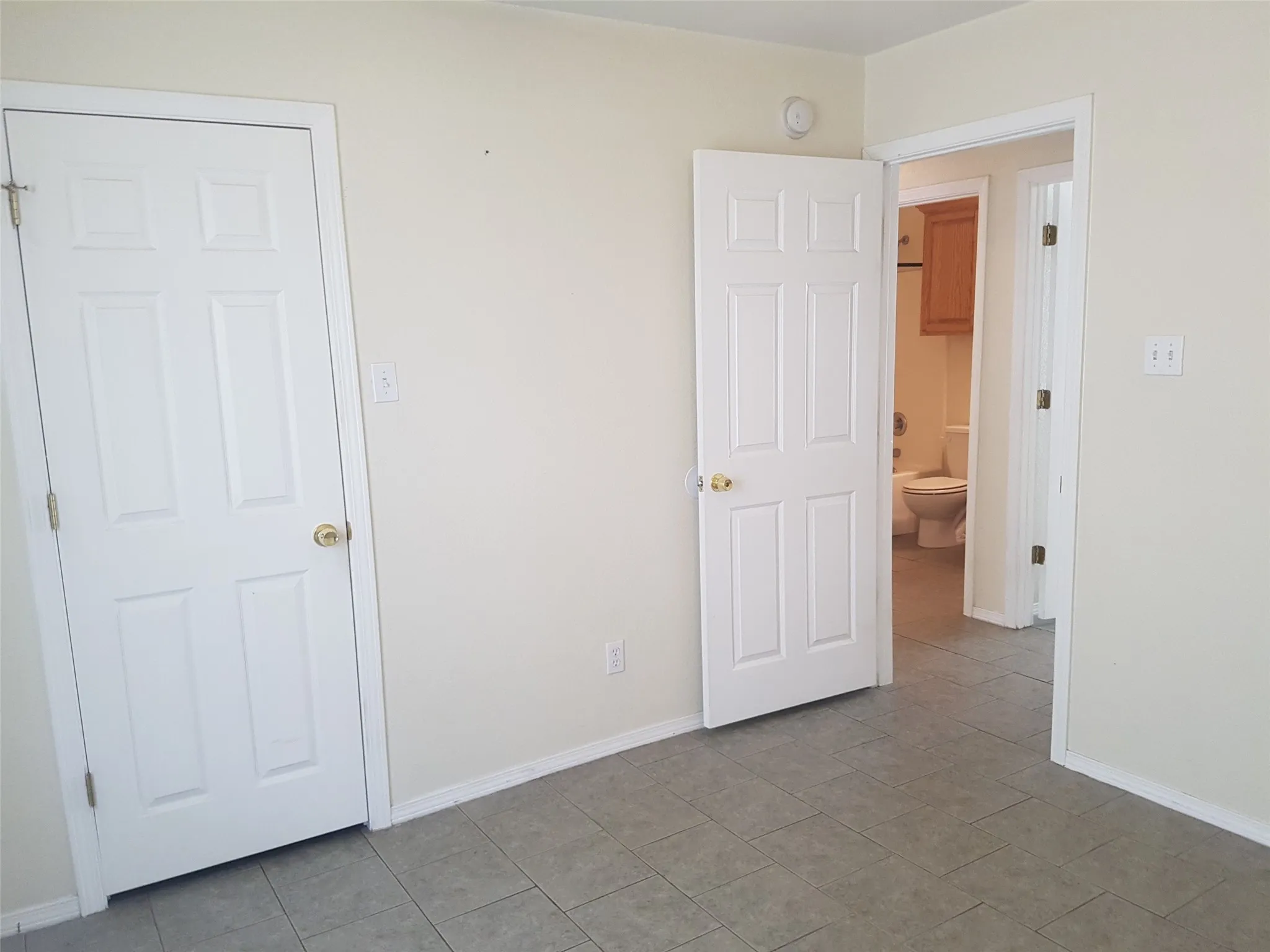 Duplex For Sale in Parker County , 225 Blue Bell Court, Weatherford, Texas 76088, 6 Bedroom, 4 Bathroom, Garage spaces, 0 Sqft, built in 1975, mls#21299150, Real Estate Agent in Weatherford, Homes For Sale in Parker county, Homes For Sale in Weatherford, Realtor in Weatherford Texas, Real Estate Brokerage Independent Realty Texas, Luminita Cordes Realtor
