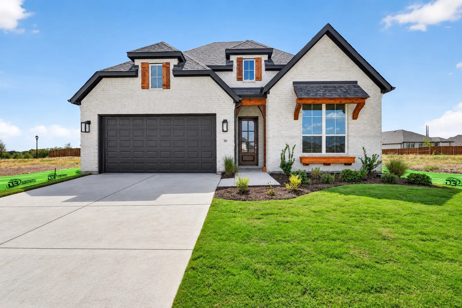 Single Family Residence For Sale in Tarrant County , 1609 Buscot Lane, Fort Worth, Texas 76052, 4 Bedroom, 3 Bathroom, 2 Garage spaces, 2,305 Sqft, built in 2026, mls#21299134, Real Estate Agent in Fort Worth, Homes For Sale in Tarrant county, Homes For Sale in Fort Worth, Realtor in Fort Worth Texas, Real Estate Brokerage Independent Realty Texas, Luminita Cordes Realtor