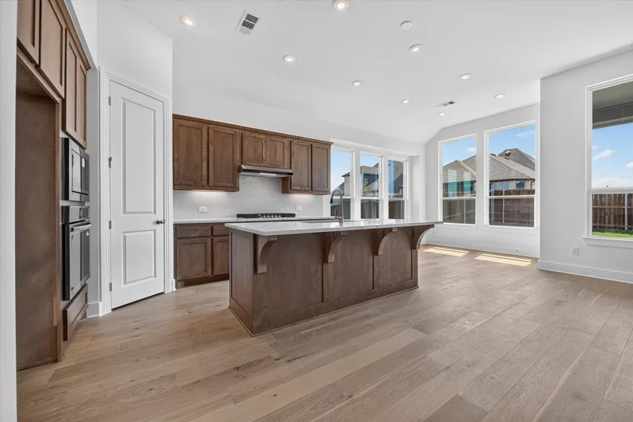 Single Family Residence For Sale in Tarrant County , 1609 Buscot Lane, Fort Worth, Texas 76052, 4 Bedroom, 3 Bathroom, 2 Garage spaces, 2,305 Sqft, built in 2026, mls#21299134, Real Estate Agent in Fort Worth, Homes For Sale in Tarrant county, Homes For Sale in Fort Worth, Realtor in Fort Worth Texas, Real Estate Brokerage Independent Realty Texas, Luminita Cordes Realtor
