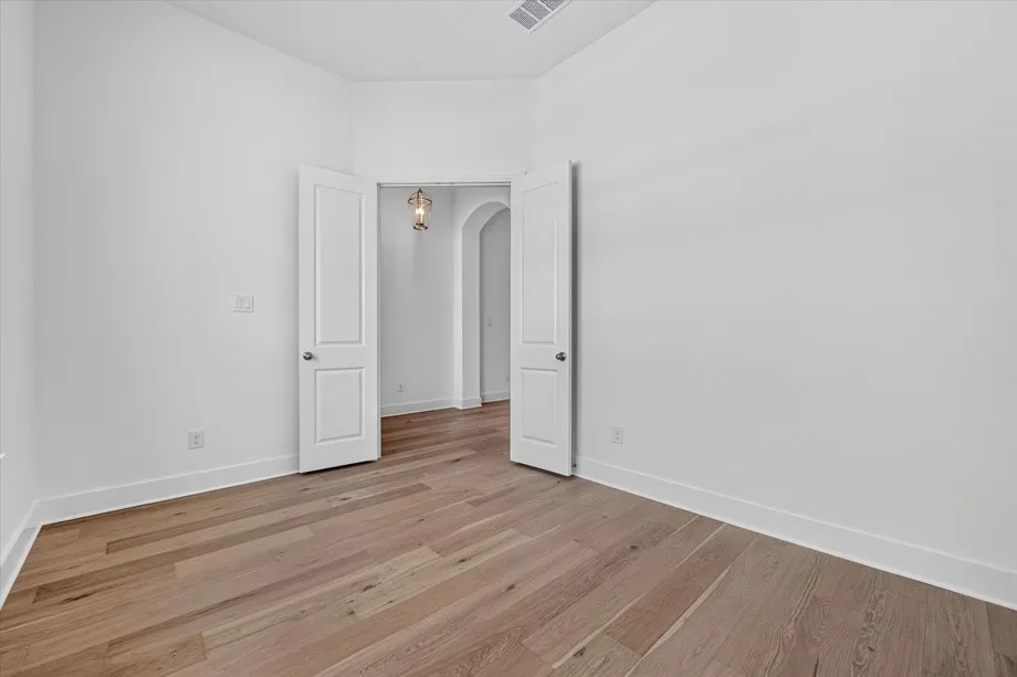 Single Family Residence For Sale in Tarrant County , 1609 Buscot Lane, Fort Worth, Texas 76052, 4 Bedroom, 3 Bathroom, 2 Garage spaces, 2,305 Sqft, built in 2026, mls#21299134, Real Estate Agent in Fort Worth, Homes For Sale in Tarrant county, Homes For Sale in Fort Worth, Realtor in Fort Worth Texas, Real Estate Brokerage Independent Realty Texas, Luminita Cordes Realtor