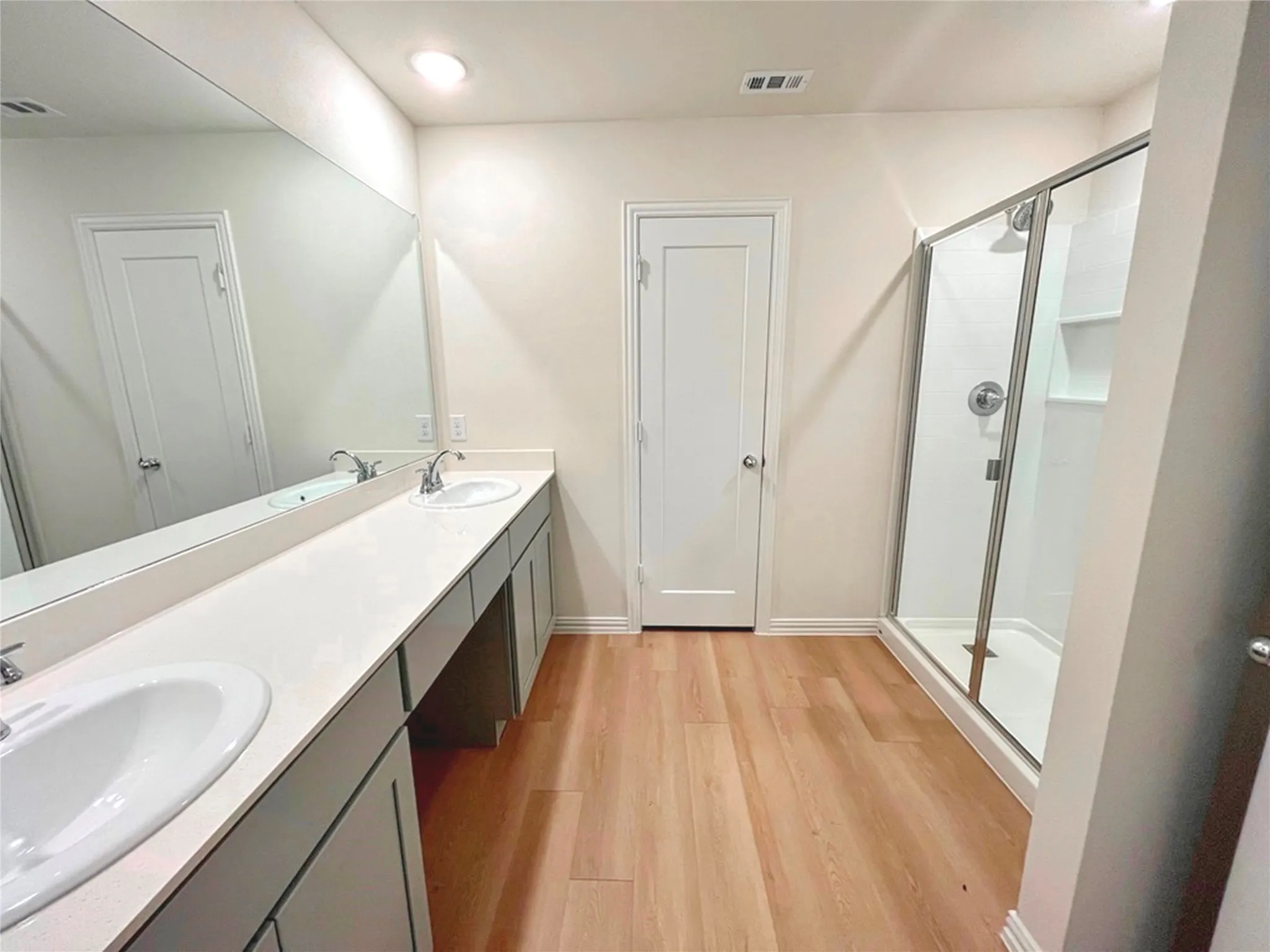Single Family Residence For Sale in Hunt County , 102 Doma Avenue, Greenville, Texas 75402, 4 Bedroom, 2 Bathroom, 2 Garage spaces, 1,788 Sqft, built in 2024, mls#21298681, Real Estate Agent in Greenville, Homes For Sale in Hunt county, Homes For Sale in Greenville, Realtor in Greenville Texas, Real Estate Brokerage Independent Realty Texas, Luminita Cordes Realtor