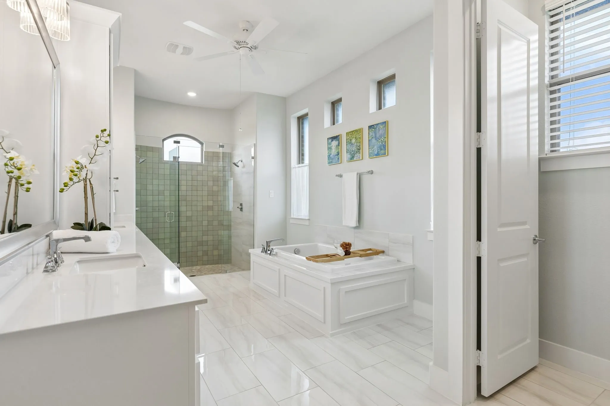 Single Family Residence For Sale in Collin County , 3300 Crescent Lane, Celina, Texas 75009, 3 Bedroom, 4 Bathroom, 3 Garage spaces, 3,818 Sqft, built in 2023, mls#21298865, Real Estate Agent in Celina, Homes For Sale in Collin county, Homes For Sale in Celina, Realtor in Celina Texas, Real Estate Brokerage Independent Realty Texas, Luminita Cordes Realtor