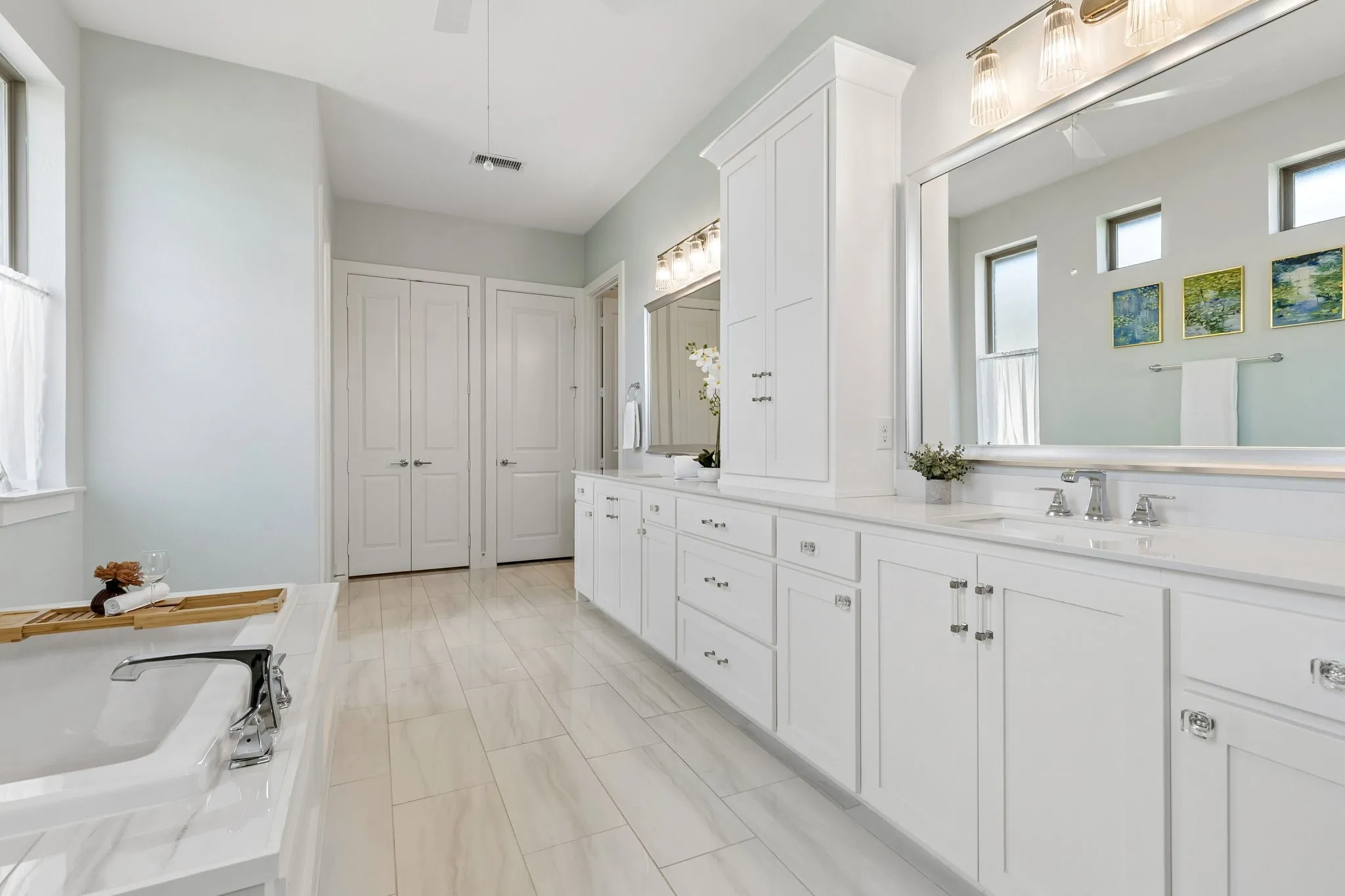 Single Family Residence For Sale in Collin County , 3300 Crescent Lane, Celina, Texas 75009, 3 Bedroom, 4 Bathroom, 3 Garage spaces, 3,818 Sqft, built in 2023, mls#21298865, Real Estate Agent in Celina, Homes For Sale in Collin county, Homes For Sale in Celina, Realtor in Celina Texas, Real Estate Brokerage Independent Realty Texas, Luminita Cordes Realtor