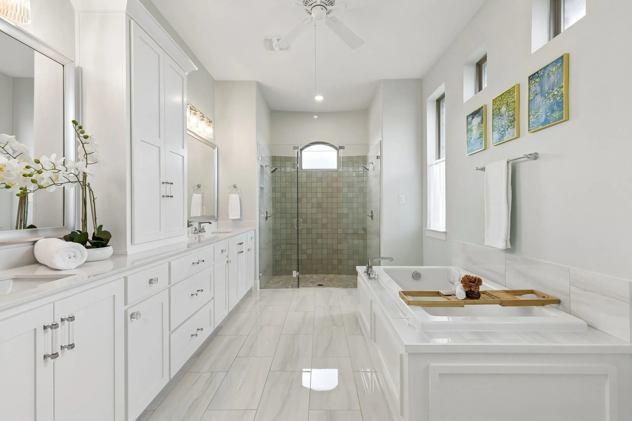 Single Family Residence For Sale in Collin County , 3300 Crescent Lane, Celina, Texas 75009, 3 Bedroom, 4 Bathroom, 3 Garage spaces, 3,818 Sqft, built in 2023, mls#21298865, Real Estate Agent in Celina, Homes For Sale in Collin county, Homes For Sale in Celina, Realtor in Celina Texas, Real Estate Brokerage Independent Realty Texas, Luminita Cordes Realtor