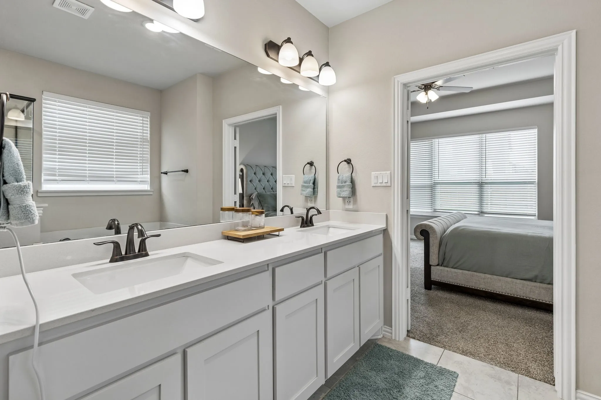 Single Family Residence For Sale in Tarrant County , 2001 Gill Star Drive, Haslet, Texas 76052, 4 Bedroom, 4 Bathroom, 2 Garage spaces, 2,799 Sqft, built in 2021, mls#21299172, Real Estate Agent in Haslet, Homes For Sale in Tarrant county, Homes For Sale in Haslet, Realtor in Haslet Texas, Real Estate Brokerage Independent Realty Texas, Luminita Cordes Realtor