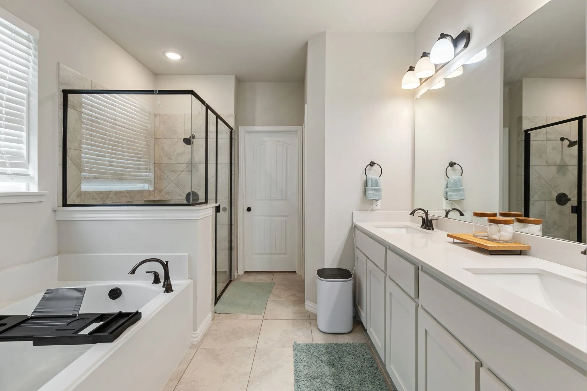 Single Family Residence For Sale in Tarrant County , 2001 Gill Star Drive, Haslet, Texas 76052, 4 Bedroom, 4 Bathroom, 2 Garage spaces, 2,799 Sqft, built in 2021, mls#21299172, Real Estate Agent in Haslet, Homes For Sale in Tarrant county, Homes For Sale in Haslet, Realtor in Haslet Texas, Real Estate Brokerage Independent Realty Texas, Luminita Cordes Realtor