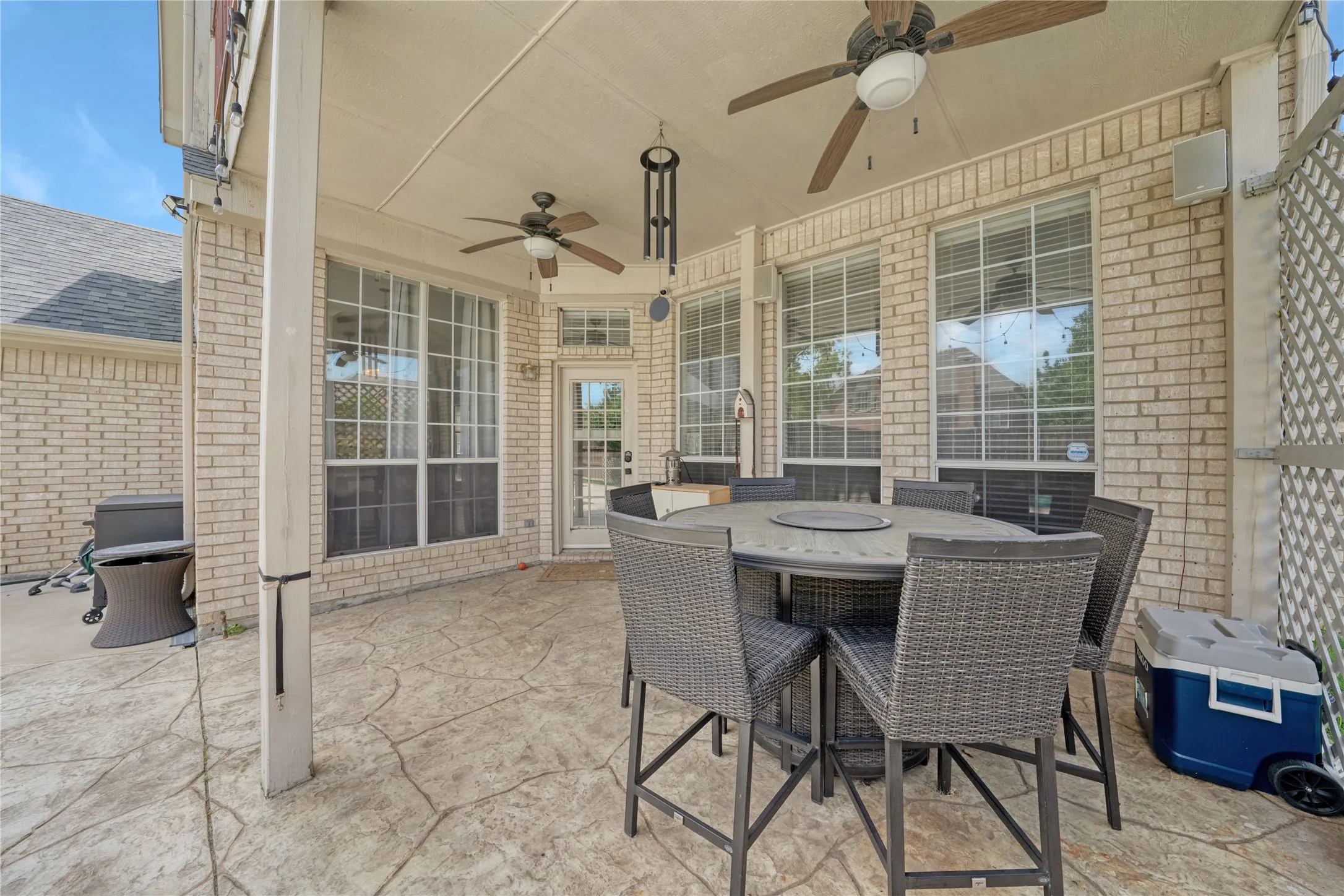 Single Family Residence For Sale in Dallas County , 1300 Coral Drive, Coppell, Texas 75019, 4 Bedroom, 3 Bathroom, 2 Garage spaces, 2,914 Sqft, built in 1996, mls#21295476, Real Estate Agent in Coppell, Homes For Sale in Dallas county, Homes For Sale in Coppell, Realtor in Coppell Texas, Real Estate Brokerage Independent Realty Texas, Luminita Cordes Realtor
