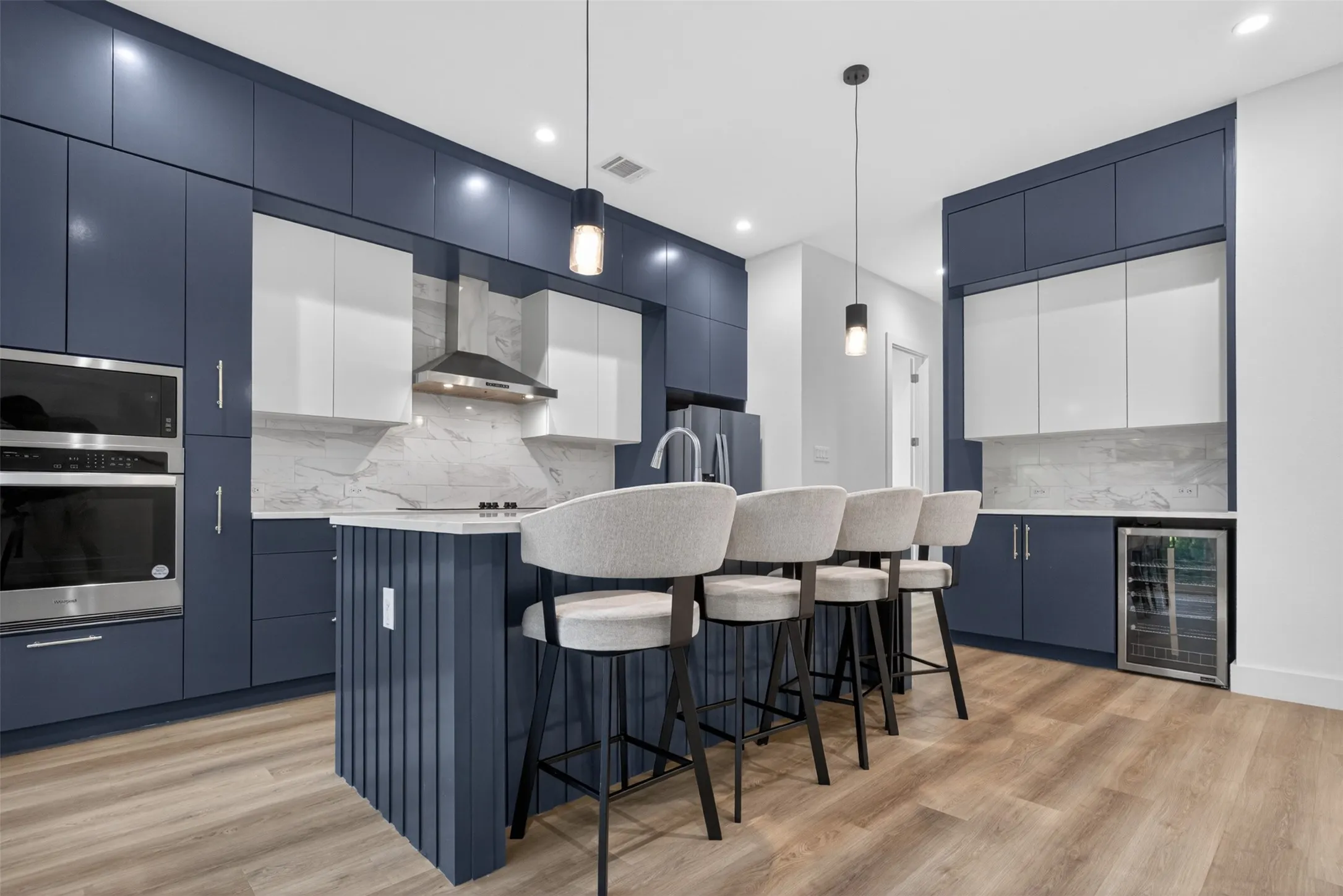 Single Family Residence For Sale in Henderson County , 705 Heather Woods Drive, Tool, Texas 75143, 4 Bedrooms, 4 Bathrooms, 2 Garage spaces, 3,250 Sqft, built in 2023, Price $750,000, mls#21298718, Real Estate Agent in Tool, Homes For Sale in Henderson county, Homes For Sale in Tool, Realtor in Tool Texas, Real Estate Brokerage Independent Realty Texas, Luminita Cordes Realtor