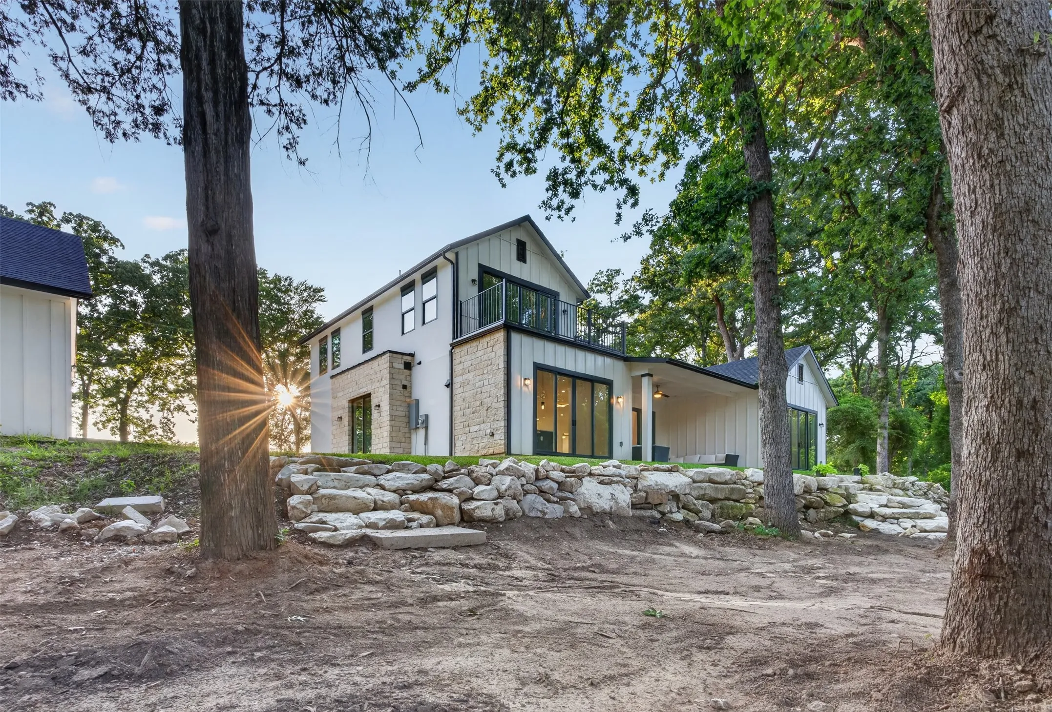 Single Family Residence For Sale in Henderson County , 705 Heather Woods Drive, Tool, Texas 75143, 4 Bedrooms, 4 Bathrooms, 2 Garage spaces, 3,250 Sqft, built in 2023, Price $750,000, mls#21298718, Real Estate Agent in Tool, Homes For Sale in Henderson county, Homes For Sale in Tool, Realtor in Tool Texas, Real Estate Brokerage Independent Realty Texas, Luminita Cordes Realtor