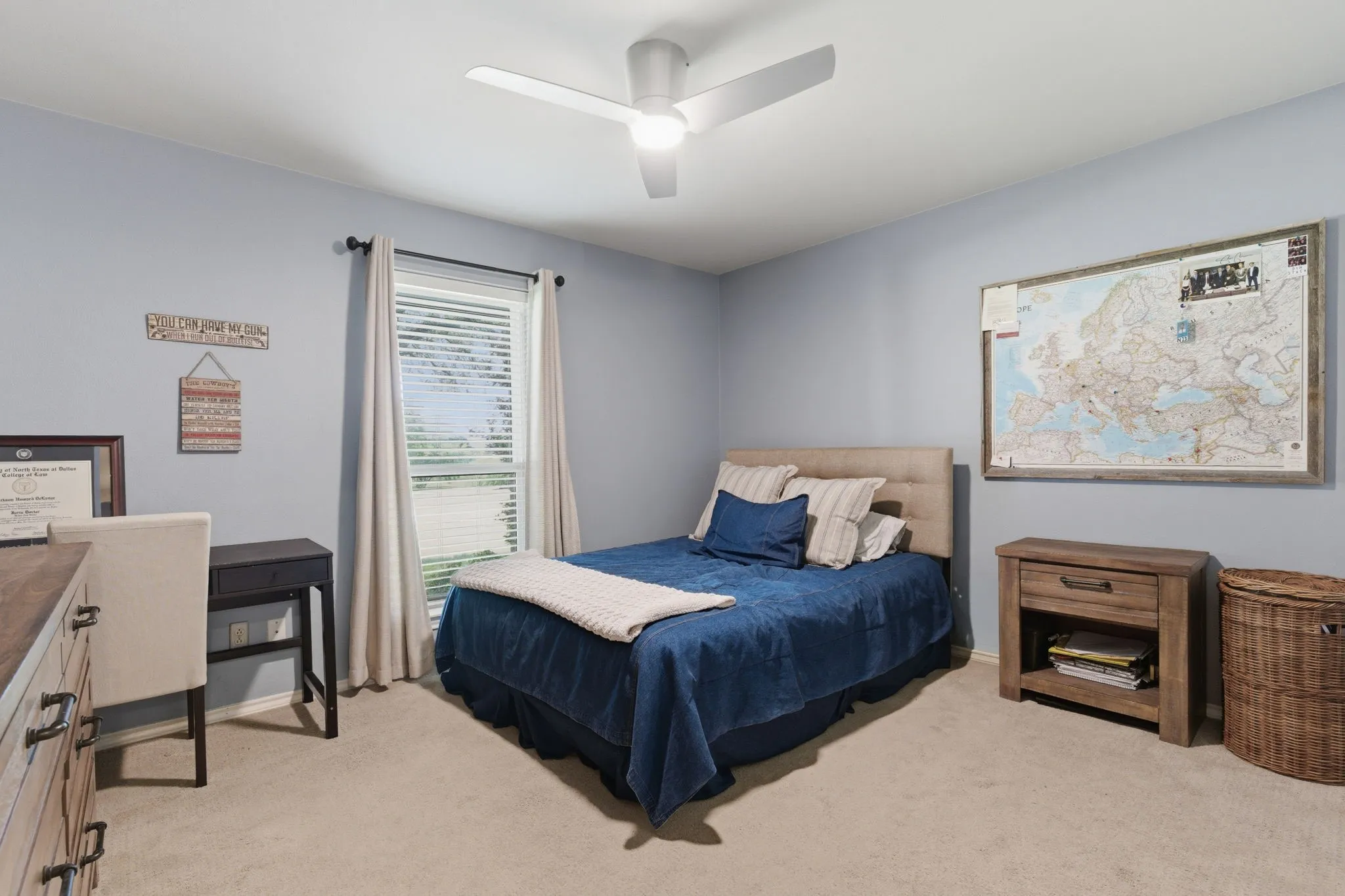 Single Family Residence For Sale in Collin County , 10390 Ridgecrest Street, Frisco, Texas 75033, 4 Bedroom, 3 Bathroom, 2 Garage spaces, 2,720 Sqft, built in 1983, mls#21296170, Real Estate Agent in Frisco, Homes For Sale in Collin county, Homes For Sale in Frisco, Realtor in Frisco Texas, Real Estate Brokerage Independent Realty Texas, Luminita Cordes Realtor