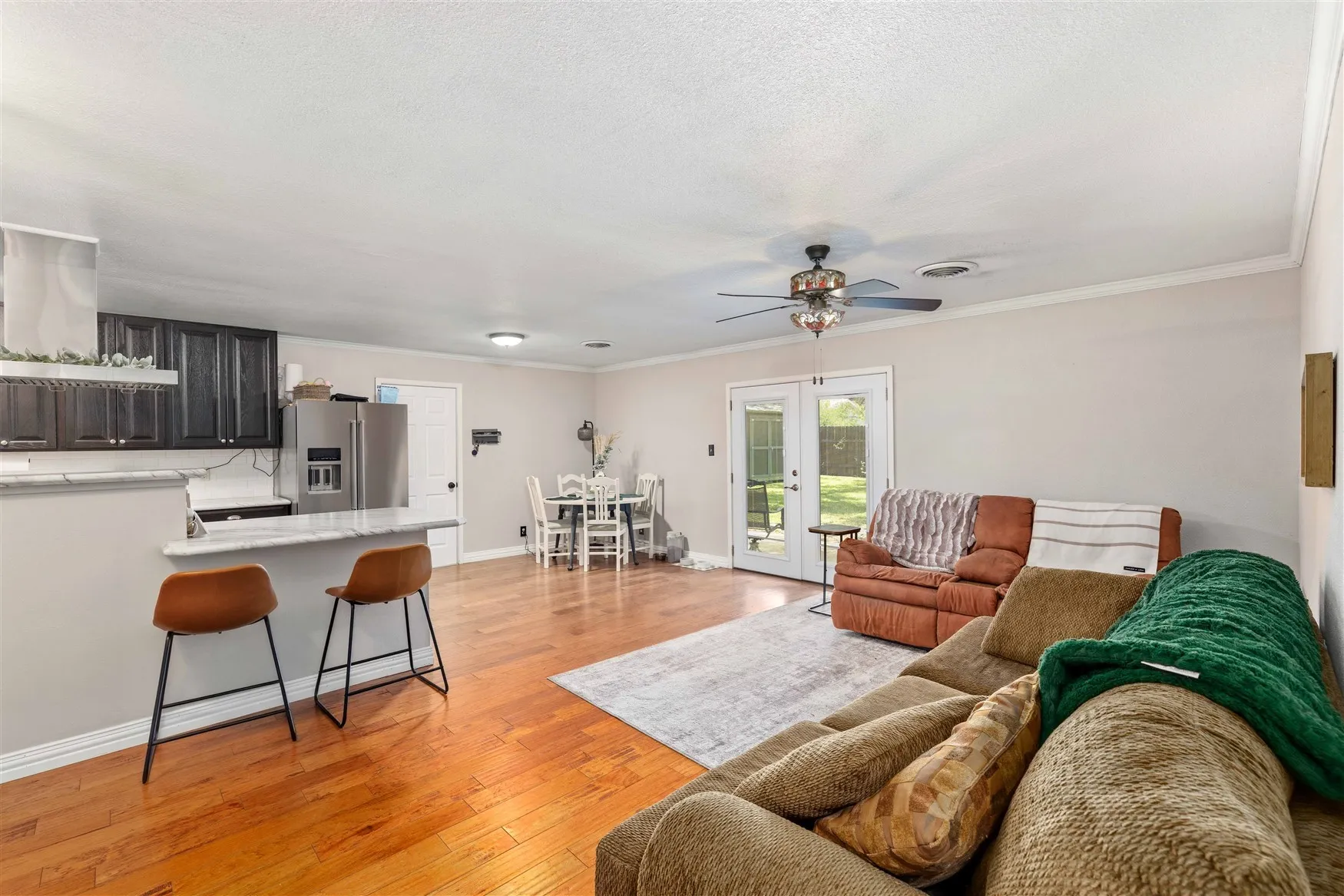 Single Family Residence For Sale in Brown County , 1604 Oakland Terrace, Brownwood, Texas 76801, 3 Bedroom, 2 Bathroom, 2 Garage spaces, 1,132 Sqft, built in 1969, Price $207,500, mls#21299007, Real Estate Agent in Brownwood, Homes For Sale in Brown county, Homes For Sale in Brownwood, Realtor in Brownwood Texas, Real Estate Brokerage Independent Realty Texas, Luminita Cordes Realtor