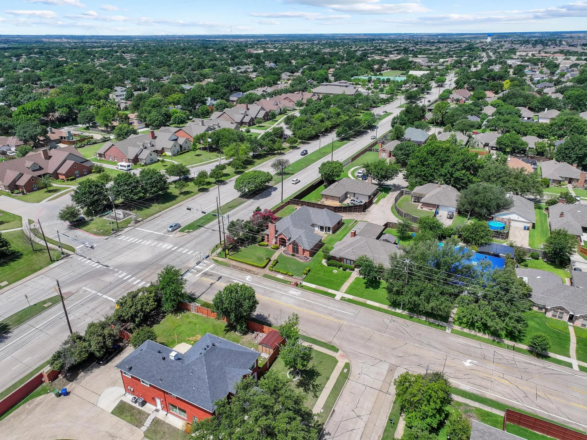 Single Family Residence For Sale in Denton County , 4201 Spurwood Drive, Carrollton, Texas 75010, 3 Bedroom, 3 Bathroom, 2 Garage spaces, 2,283 Sqft, built in 1986, mls#21296663, Real Estate Agent in Carrollton, Homes For Sale in Denton county, Homes For Sale in Carrollton, Realtor in Carrollton Texas, Real Estate Brokerage Independent Realty Texas, Luminita Cordes Realtor