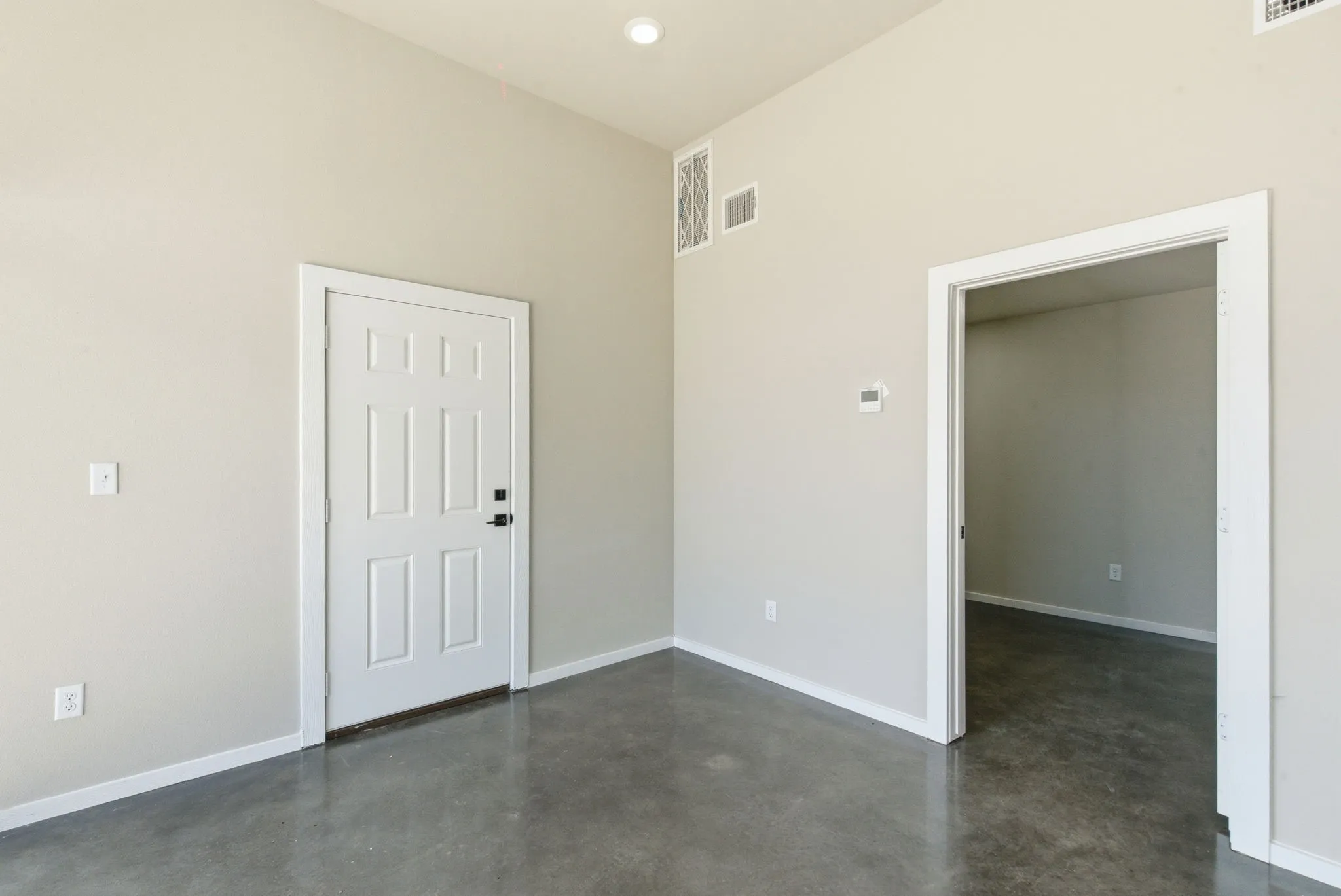 Retail For Rent in Parker County , 1726 N Main, Weatherford, Texas 76085, 0, 0, Garage spaces, 0 Sqft, built in 2025, mls#21294306, Real Estate Agent in Weatherford, Homes For Rent in Parker county, Homes For Rent in Weatherford, Realtor in Weatherford Texas, Real Estate Brokerage Independent Realty Texas, Luminita Cordes Realtor