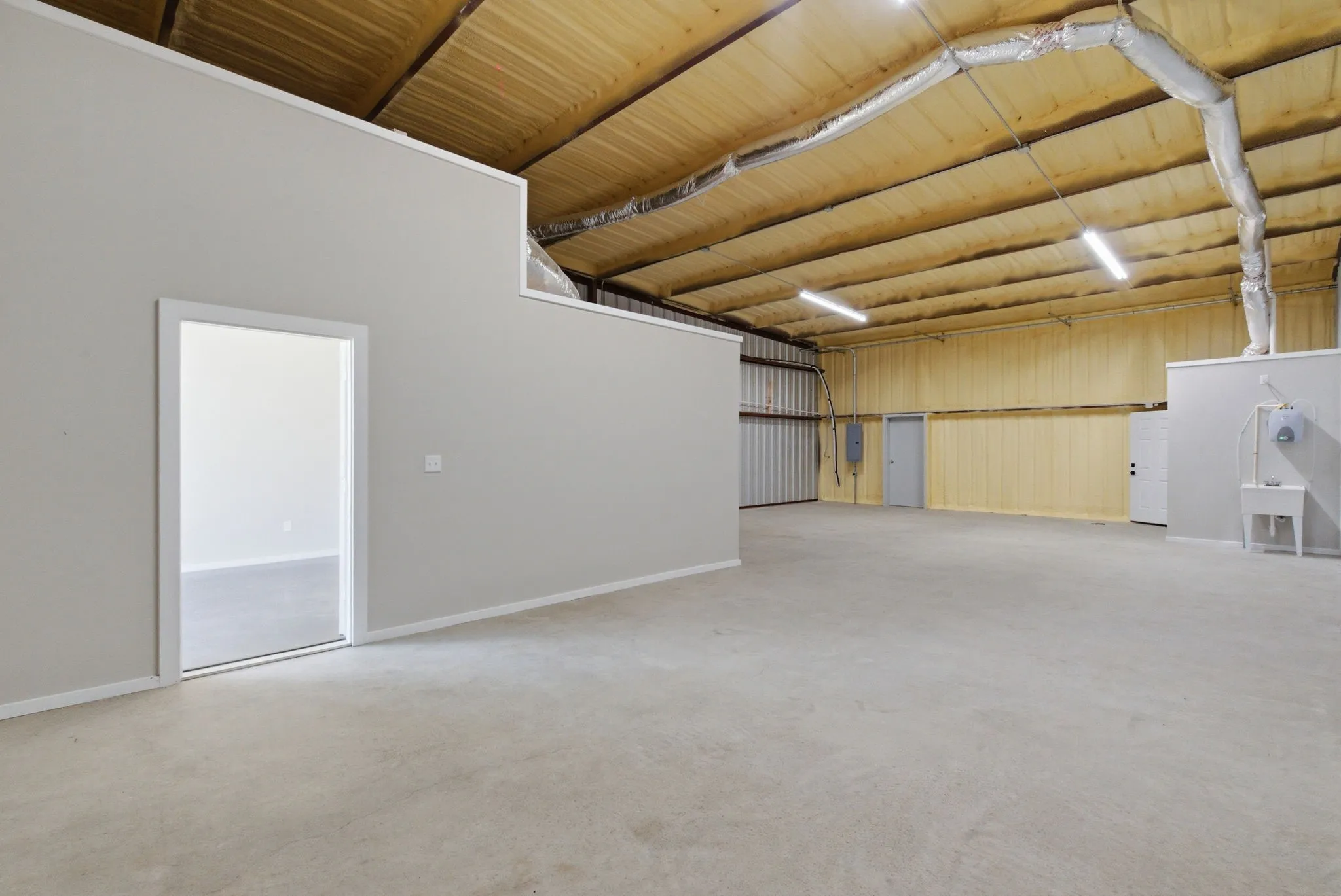 Retail For Rent in Parker County , 1726 N Main, Weatherford, Texas 76085, 0, 0, Garage spaces, 0 Sqft, built in 2025, mls#21294306, Real Estate Agent in Weatherford, Homes For Rent in Parker county, Homes For Rent in Weatherford, Realtor in Weatherford Texas, Real Estate Brokerage Independent Realty Texas, Luminita Cordes Realtor