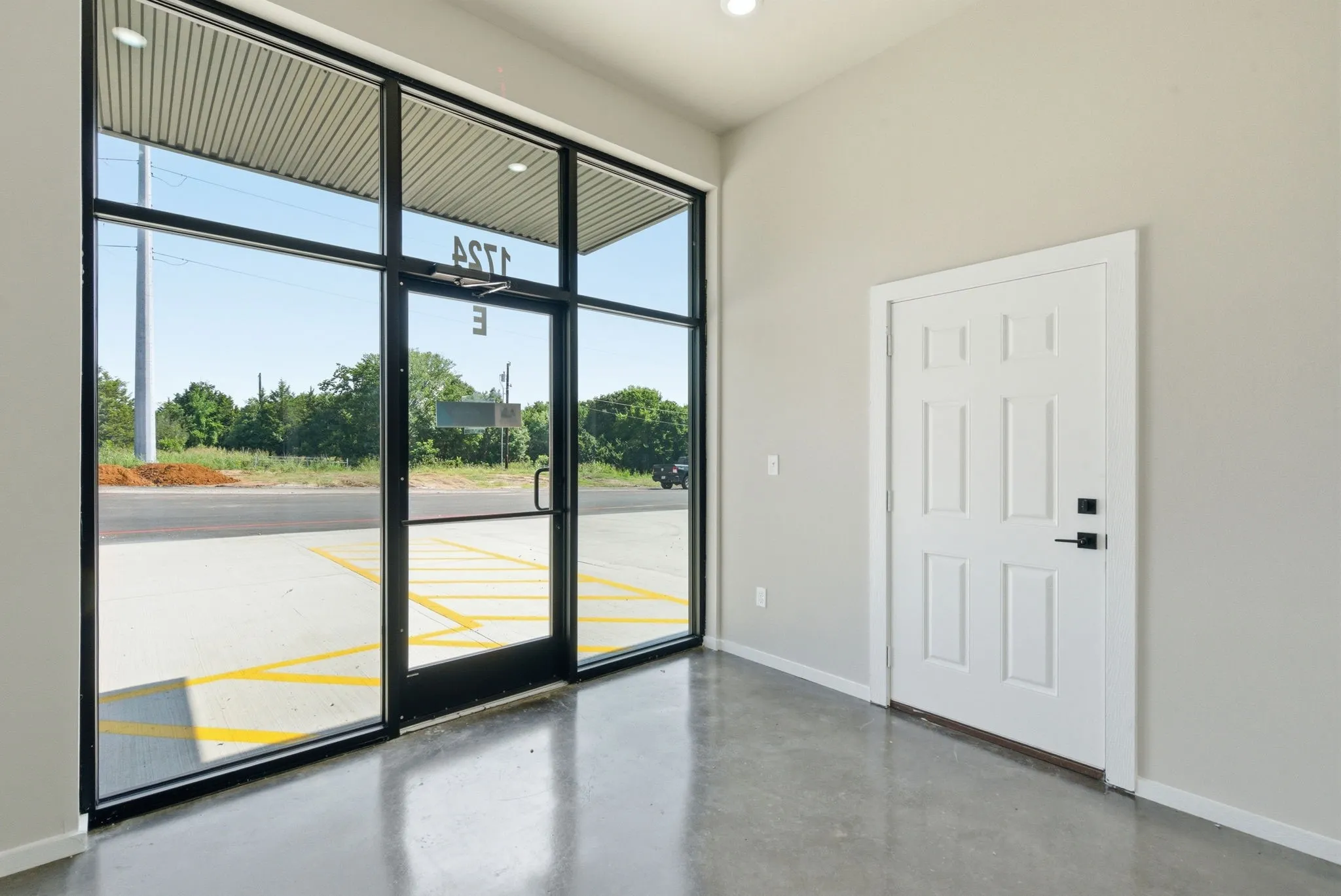 Retail For Rent in Parker County , 1726 N Main, Weatherford, Texas 76085, 0, 0, Garage spaces, 0 Sqft, built in 2025, mls#21294306, Real Estate Agent in Weatherford, Homes For Rent in Parker county, Homes For Rent in Weatherford, Realtor in Weatherford Texas, Real Estate Brokerage Independent Realty Texas, Luminita Cordes Realtor