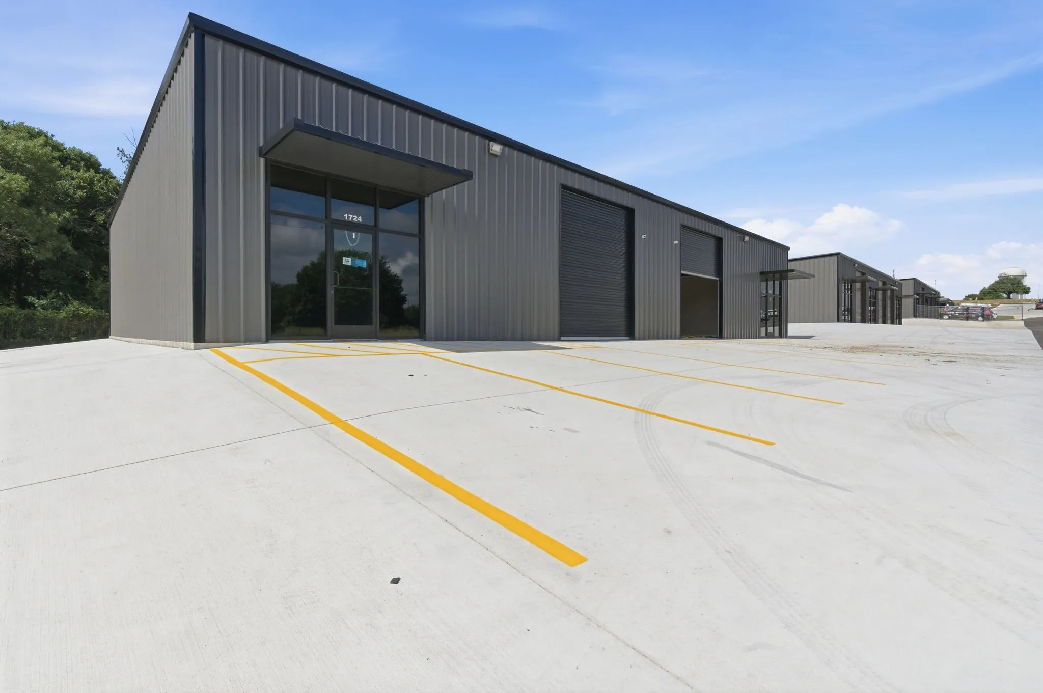 Retail For Rent in Parker County , 1726 N Main, Weatherford, Texas 76085, 0, 0, Garage spaces, 0 Sqft, built in 2025, mls#21294306, Real Estate Agent in Weatherford, Homes For Rent in Parker county, Homes For Rent in Weatherford, Realtor in Weatherford Texas, Real Estate Brokerage Independent Realty Texas, Luminita Cordes Realtor
