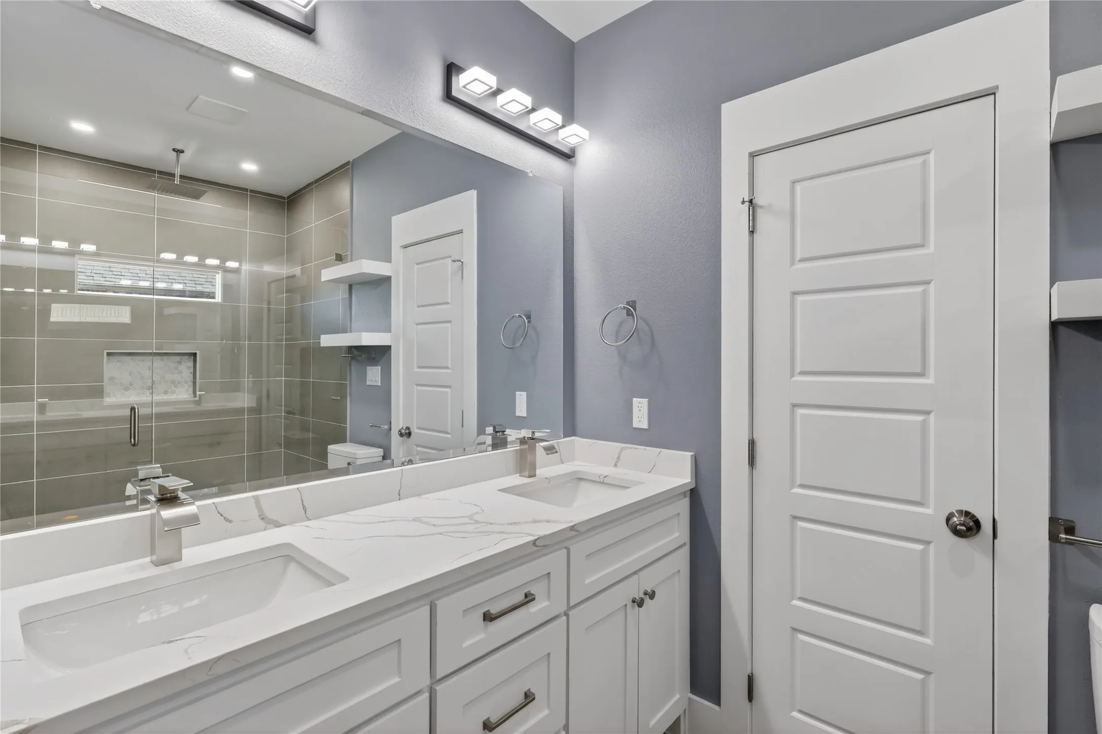 Single Family Residence For Sale in Henderson County , 306 Backlash Drive, Gun Barrel City, Texas 75156, 3 Bedroom, 2 Bathroom, 2 Garage spaces, 1,635 Sqft, built in 2026, mls#21298721, Real Estate Agent in Gun Barrel City, Homes For Sale in Henderson county, Homes For Sale in Gun Barrel City, Realtor in Gun Barrel City Texas, Real Estate Brokerage Independent Realty Texas, Luminita Cordes Realtor