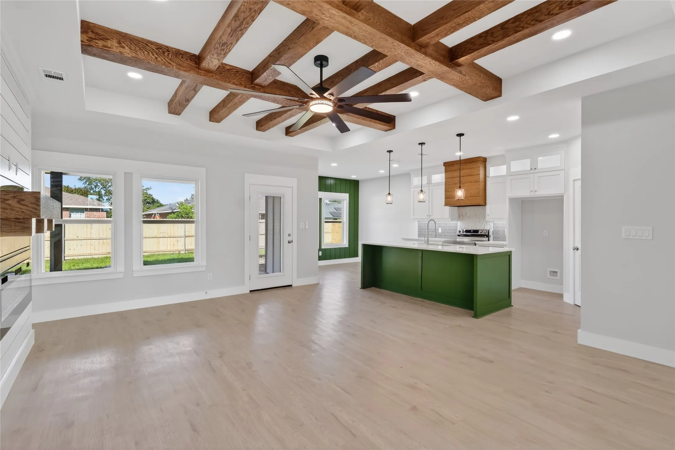 Single Family Residence For Sale in Henderson County , 308 Backlash Drive, Gun Barrel City, Texas 75156, 3 Bedroom, 2 Bathroom, 2 Garage spaces, 1,635 Sqft, built in 2026, mls#21298741, Real Estate Agent in Gun Barrel City, Homes For Sale in Henderson county, Homes For Sale in Gun Barrel City, Realtor in Gun Barrel City Texas, Real Estate Brokerage Independent Realty Texas, Luminita Cordes Realtor