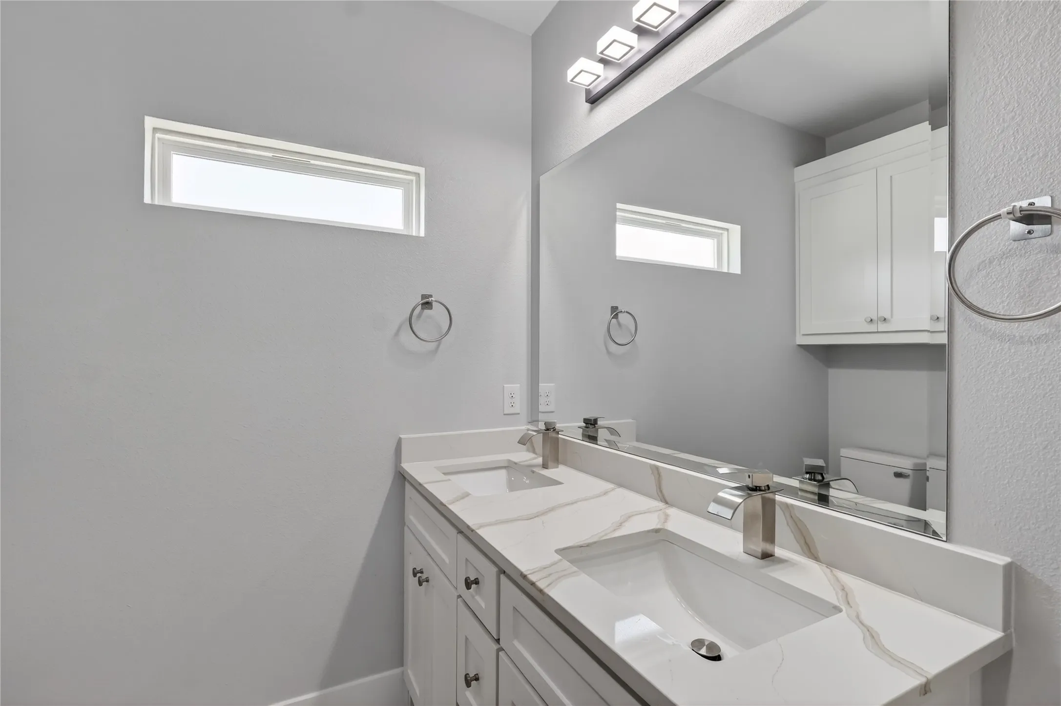 Single Family Residence For Sale in Henderson County , 308 Backlash Drive, Gun Barrel City, Texas 75156, 3 Bedroom, 2 Bathroom, 2 Garage spaces, 1,635 Sqft, built in 2026, mls#21298741, Real Estate Agent in Gun Barrel City, Homes For Sale in Henderson county, Homes For Sale in Gun Barrel City, Realtor in Gun Barrel City Texas, Real Estate Brokerage Independent Realty Texas, Luminita Cordes Realtor