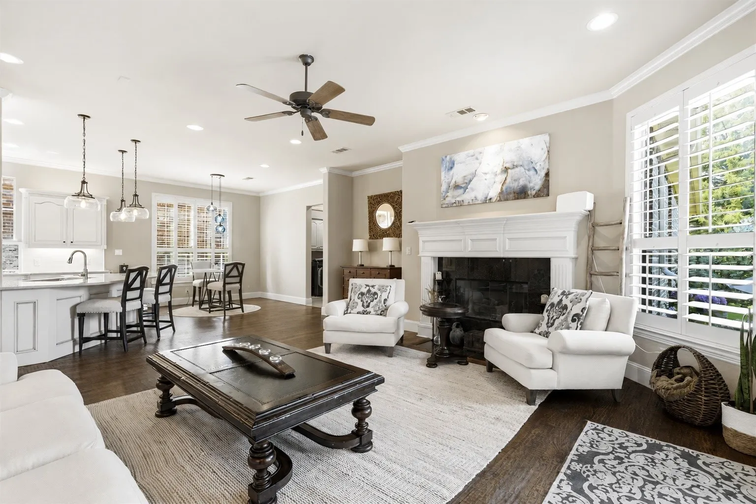 Single Family Residence For Sale in Collin County , 2104 Camden, Mc Kinney, Texas 75070, 4 Bedroom, 3 Bathroom, 3 Garage spaces, 3,776 Sqft, built in 2004, mls#21297526, Real Estate Agent in Mc Kinney, Homes For Sale in Collin county, Homes For Sale in Mc Kinney, Realtor in Mc Kinney Texas, Real Estate Brokerage Independent Realty Texas, Luminita Cordes Realtor