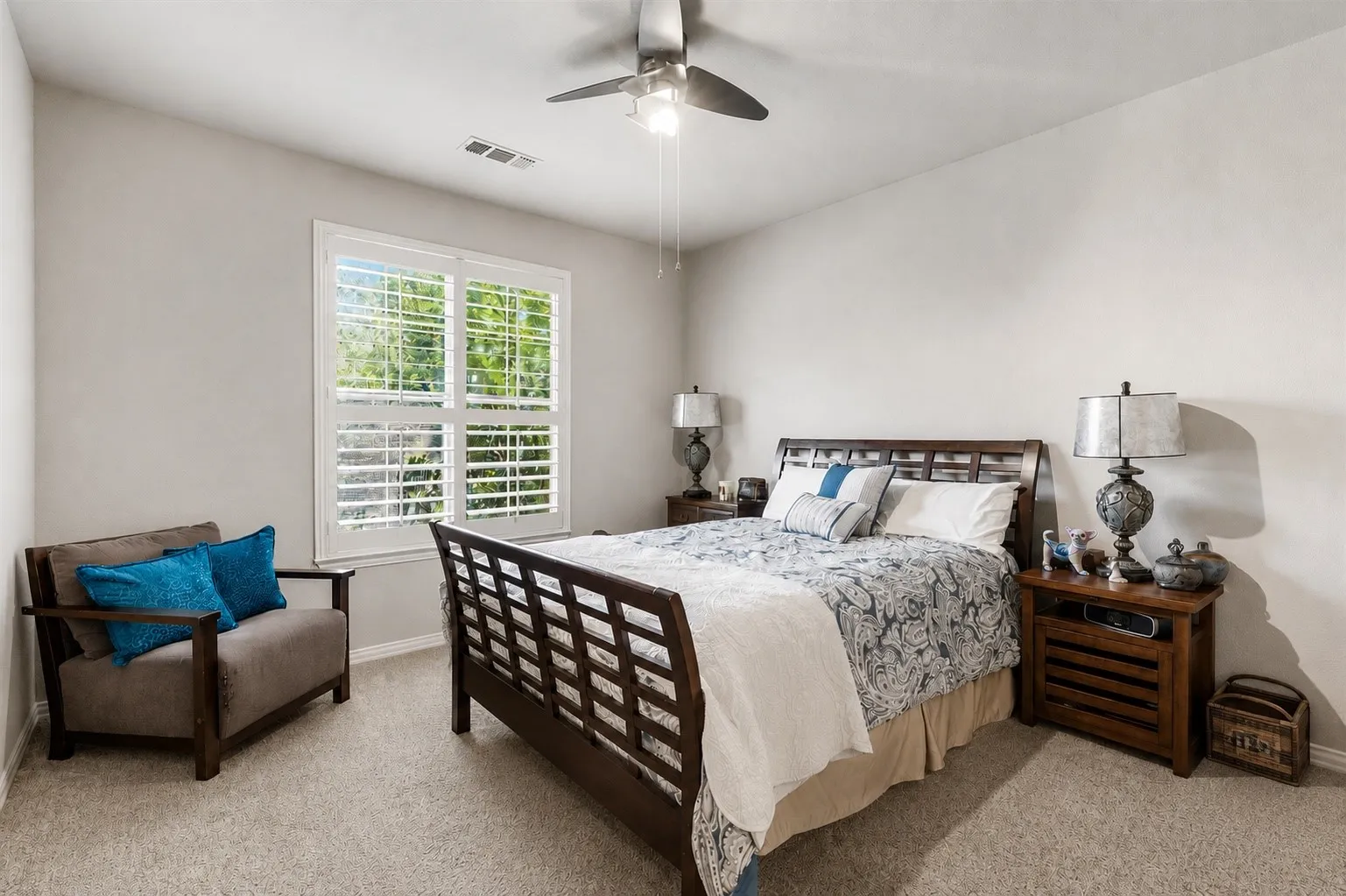 Single Family Residence For Sale in Collin County , 2104 Camden, Mc Kinney, Texas 75070, 4 Bedroom, 3 Bathroom, 3 Garage spaces, 3,776 Sqft, built in 2004, mls#21297526, Real Estate Agent in Mc Kinney, Homes For Sale in Collin county, Homes For Sale in Mc Kinney, Realtor in Mc Kinney Texas, Real Estate Brokerage Independent Realty Texas, Luminita Cordes Realtor