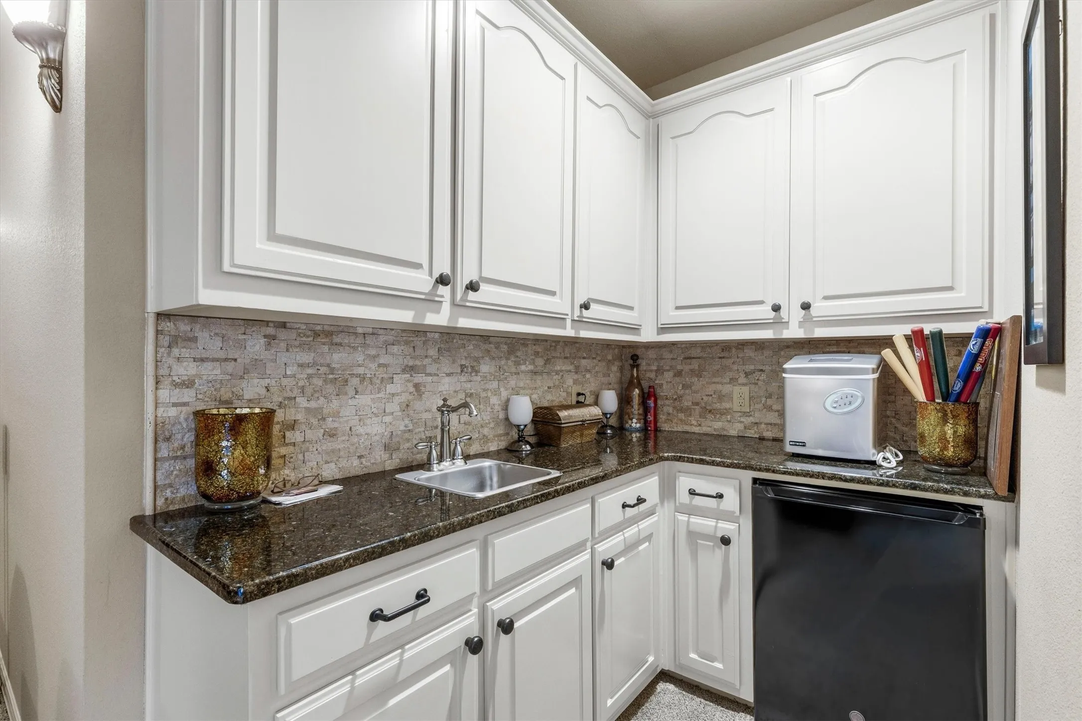 Single Family Residence For Sale in Collin County , 2104 Camden, Mc Kinney, Texas 75070, 4 Bedroom, 3 Bathroom, 3 Garage spaces, 3,776 Sqft, built in 2004, mls#21297526, Real Estate Agent in Mc Kinney, Homes For Sale in Collin county, Homes For Sale in Mc Kinney, Realtor in Mc Kinney Texas, Real Estate Brokerage Independent Realty Texas, Luminita Cordes Realtor