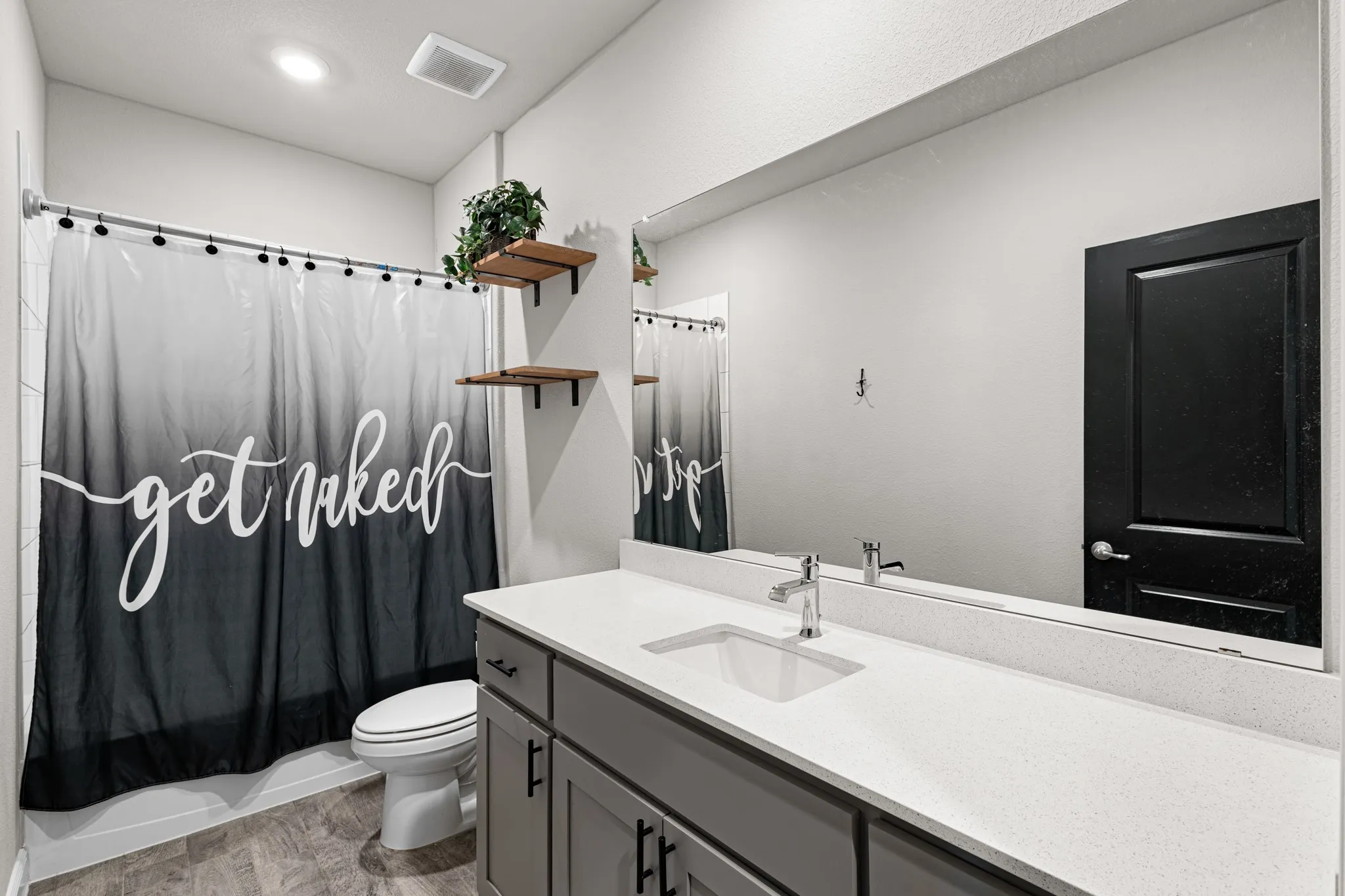 Single Family Residence For Sale in Wise County , 179 Dogwood Avenue, Rhome, Texas 76078, 5 Bedroom, 3 Bathroom, 2 Garage spaces, 2,141 Sqft, built in 2023, mls#21298216, Real Estate Agent in Rhome, Homes For Sale in Wise county, Homes For Sale in Rhome, Realtor in Rhome Texas, Real Estate Brokerage Independent Realty Texas, Luminita Cordes Realtor