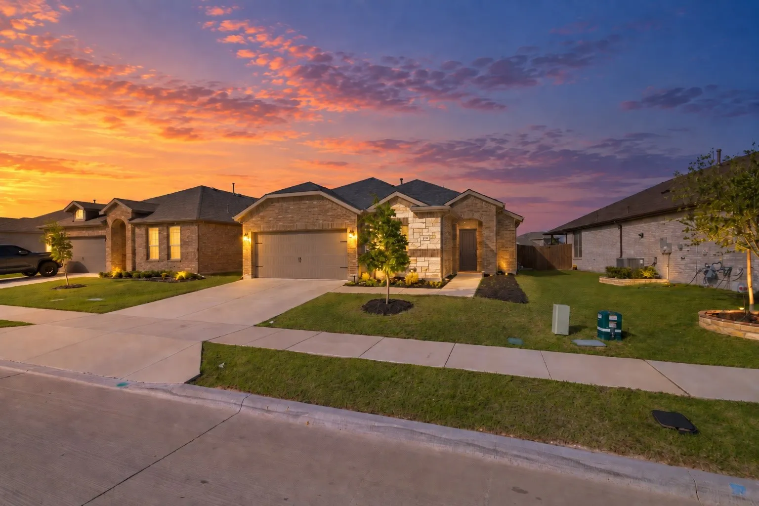 Single Family Residence For Sale in Wise County , 179 Dogwood Avenue, Rhome, Texas 76078, 5 Bedroom, 3 Bathroom, 2 Garage spaces, 2,141 Sqft, built in 2023, mls#21298216, Real Estate Agent in Rhome, Homes For Sale in Wise county, Homes For Sale in Rhome, Realtor in Rhome Texas, Real Estate Brokerage Independent Realty Texas, Luminita Cordes Realtor