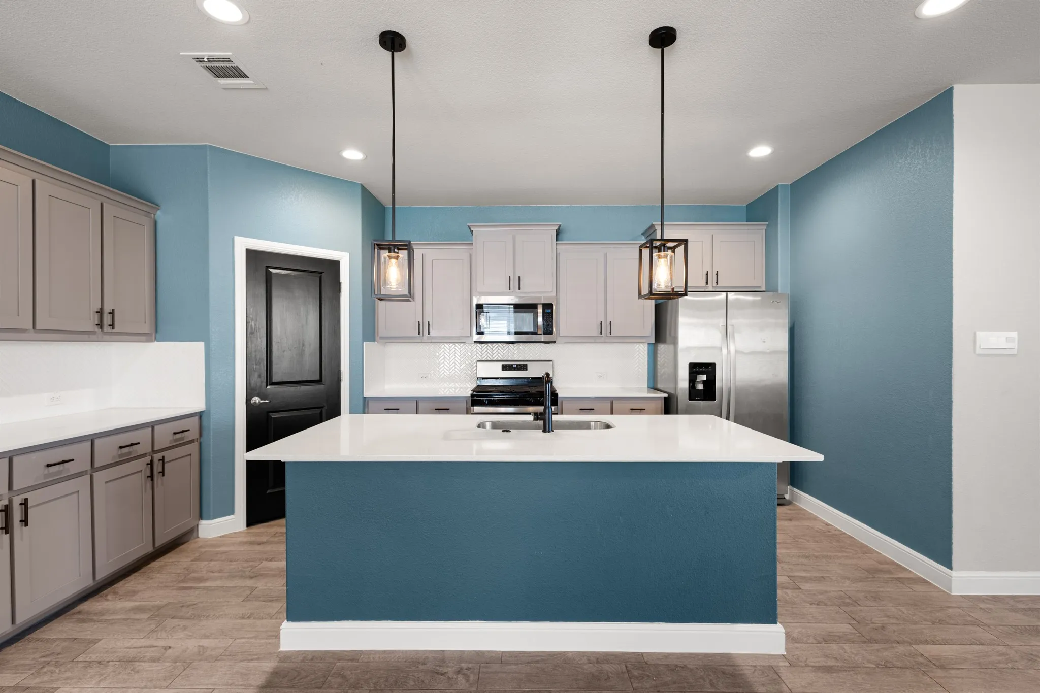 Single Family Residence For Sale in Wise County , 179 Dogwood Avenue, Rhome, Texas 76078, 5 Bedroom, 3 Bathroom, 2 Garage spaces, 2,141 Sqft, built in 2023, mls#21298216, Real Estate Agent in Rhome, Homes For Sale in Wise county, Homes For Sale in Rhome, Realtor in Rhome Texas, Real Estate Brokerage Independent Realty Texas, Luminita Cordes Realtor