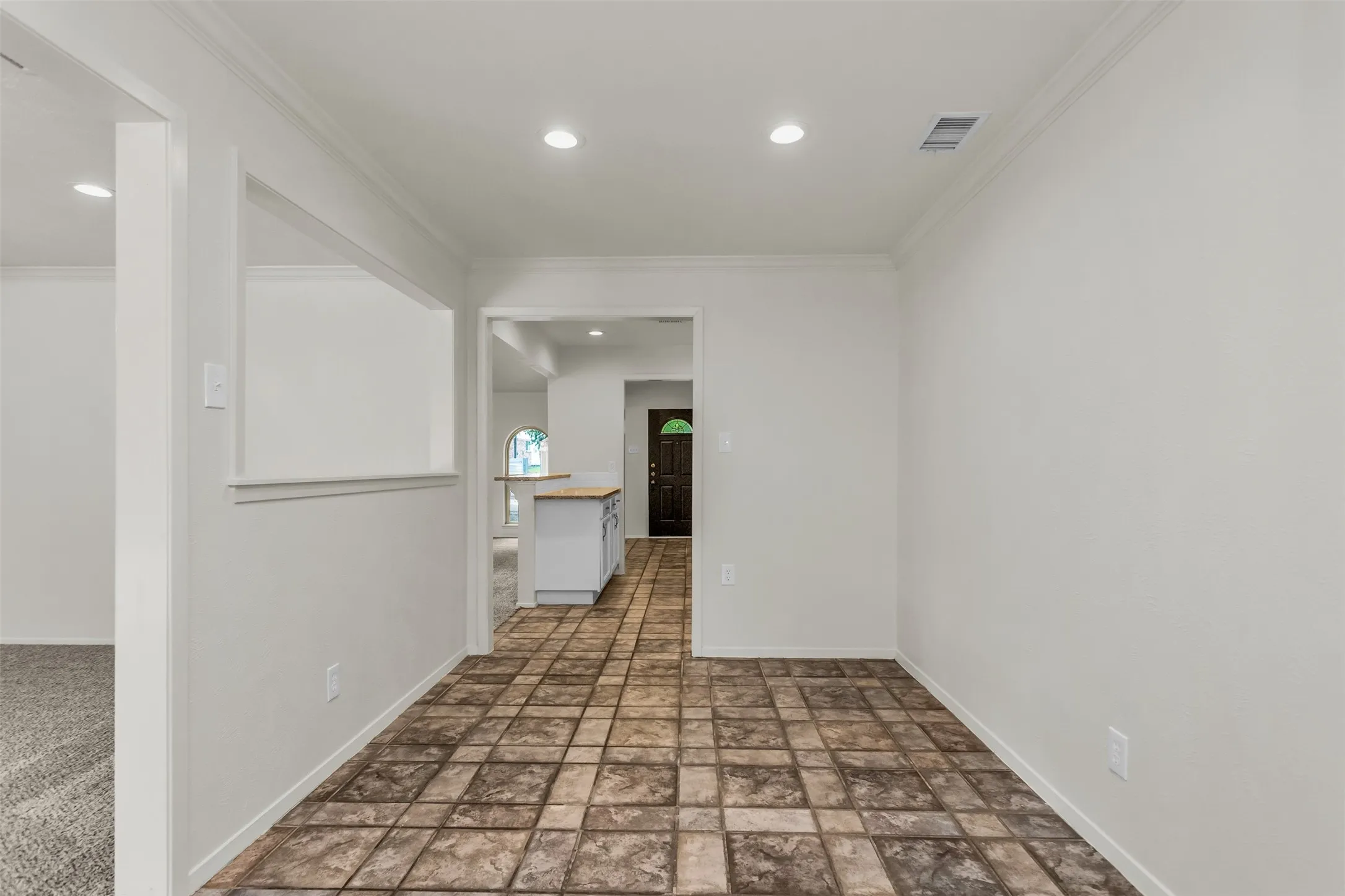 Single Family Residence For Sale in Denton County , 5009 Middleton Circle, The Colony, Texas 75056, 4 Bedroom, 2 Bathroom, 2 Garage spaces, 2,123 Sqft, built in 1975, mls#21298450, Real Estate Agent in The Colony, Homes For Sale in Denton county, Homes For Sale in The Colony, Realtor in The Colony Texas, Real Estate Brokerage Independent Realty Texas, Luminita Cordes Realtor