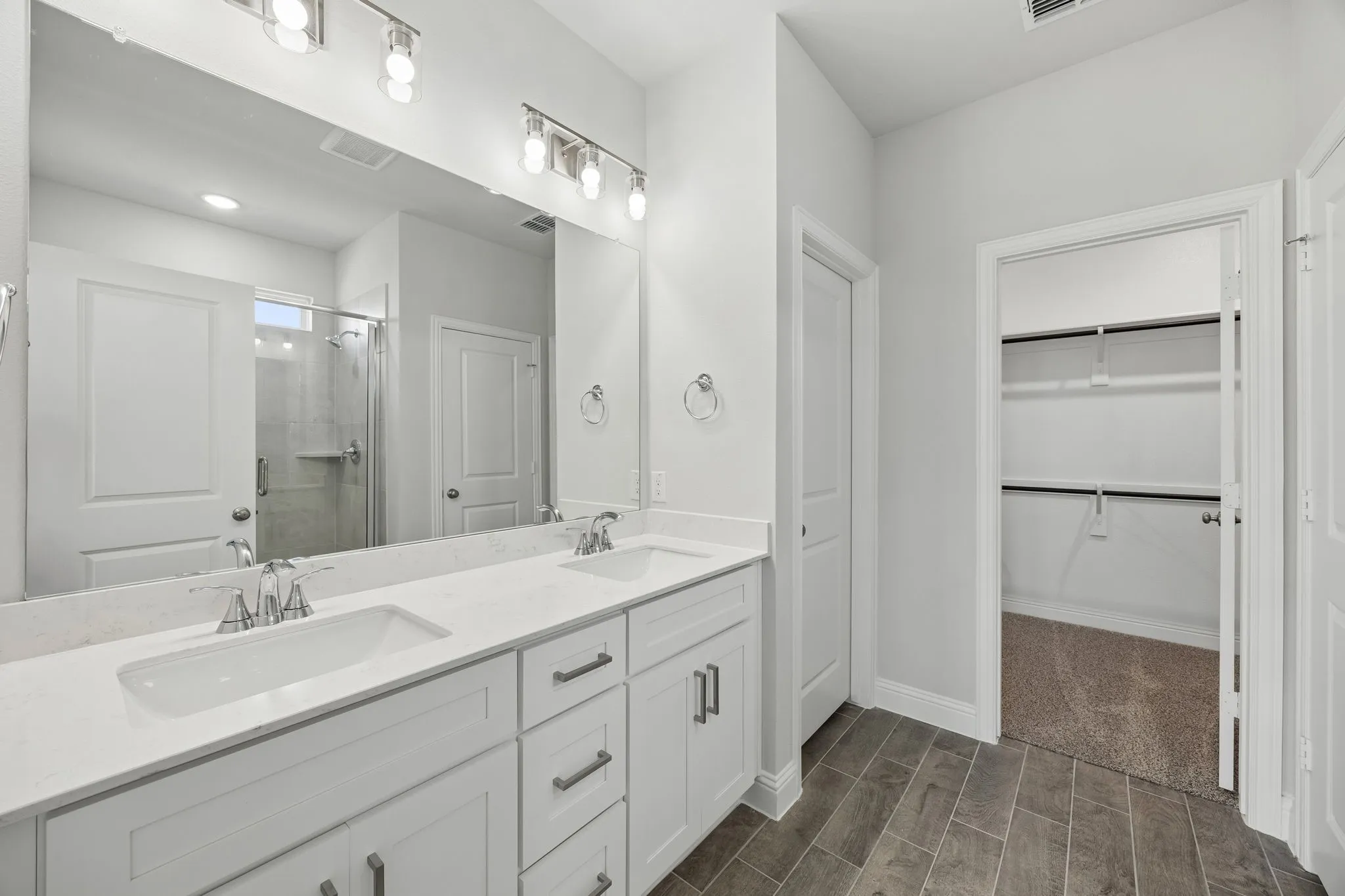 Single Family Residence For Sale in Kaufman County , 1522 Newcastle Lane, Forney, Texas 75126, 4 Bedroom, 3 Bathroom, 2 Garage spaces, 2,457 Sqft, built in 2025, mls#21299285, Real Estate Agent in Forney, Homes For Sale in Kaufman county, Homes For Sale in Forney, Realtor in Forney Texas, Real Estate Brokerage Independent Realty Texas, Luminita Cordes Realtor