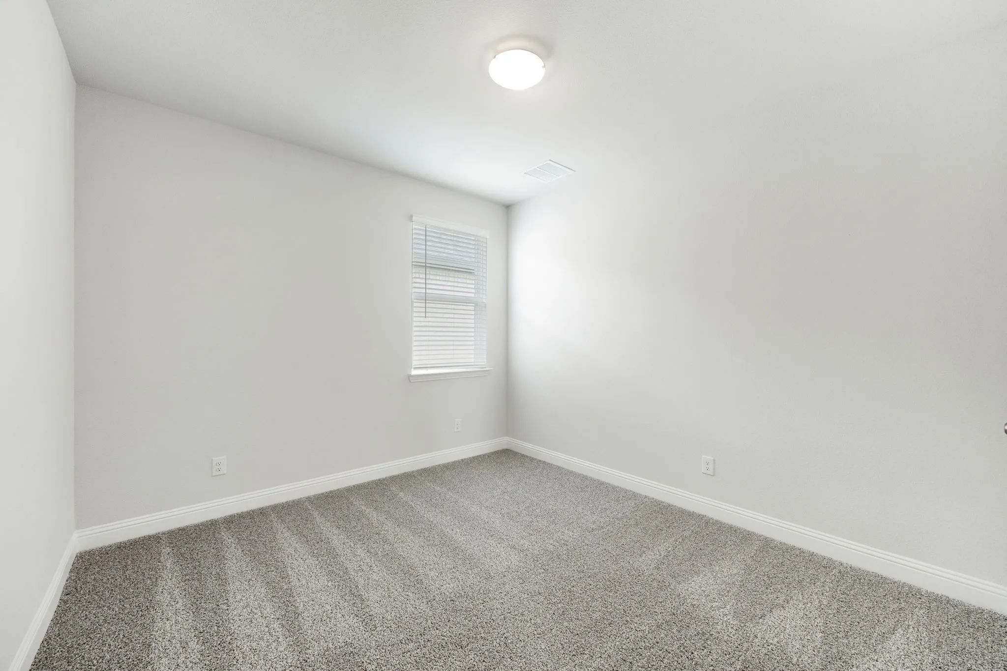 Single Family Residence For Sale in Kaufman County , 1522 Newcastle Lane, Forney, Texas 75126, 4 Bedroom, 3 Bathroom, 2 Garage spaces, 2,457 Sqft, built in 2025, mls#21299285, Real Estate Agent in Forney, Homes For Sale in Kaufman county, Homes For Sale in Forney, Realtor in Forney Texas, Real Estate Brokerage Independent Realty Texas, Luminita Cordes Realtor