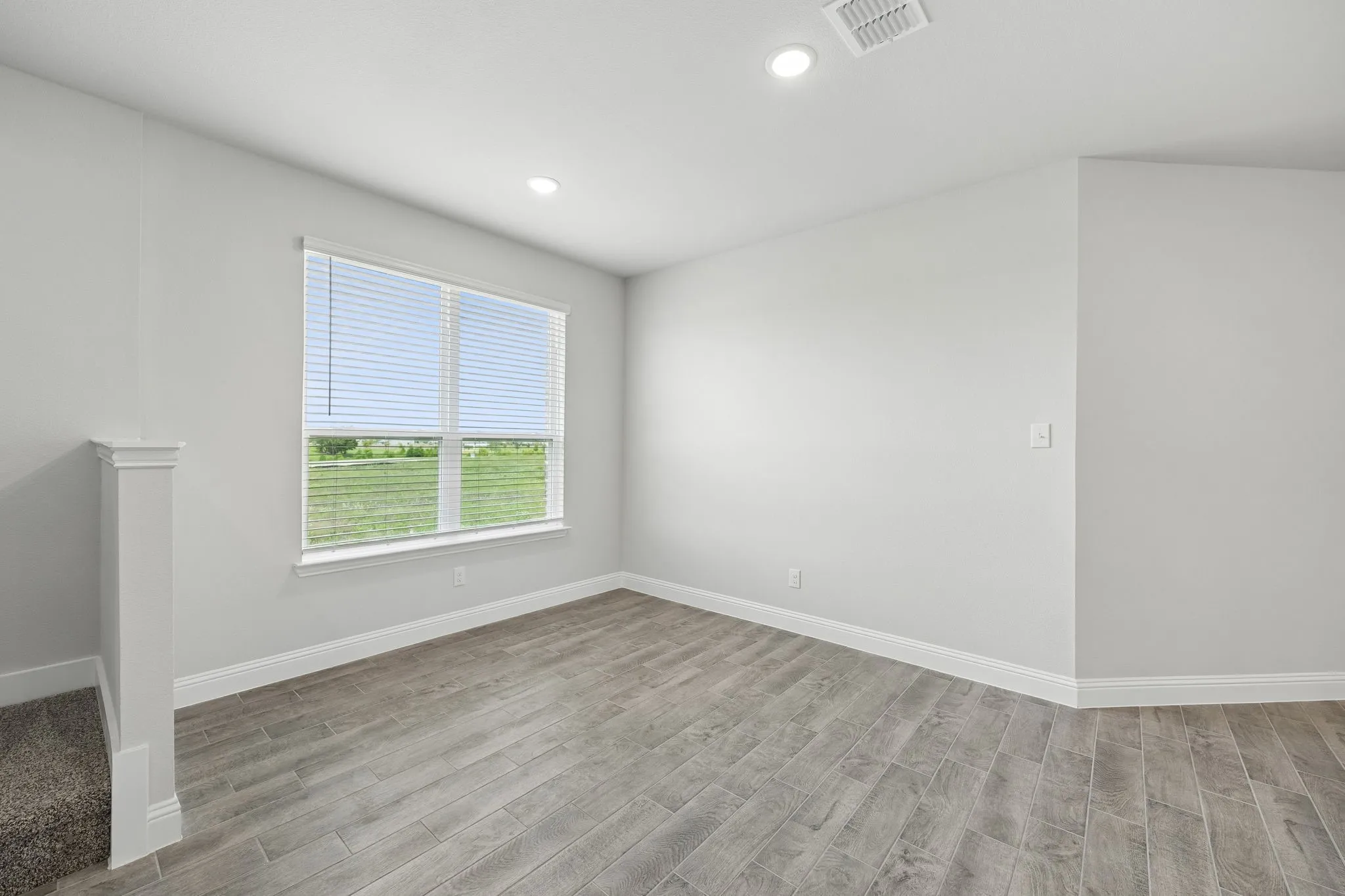 Single Family Residence For Sale in Kaufman County , 1522 Newcastle Lane, Forney, Texas 75126, 4 Bedroom, 3 Bathroom, 2 Garage spaces, 2,457 Sqft, built in 2025, mls#21299285, Real Estate Agent in Forney, Homes For Sale in Kaufman county, Homes For Sale in Forney, Realtor in Forney Texas, Real Estate Brokerage Independent Realty Texas, Luminita Cordes Realtor
