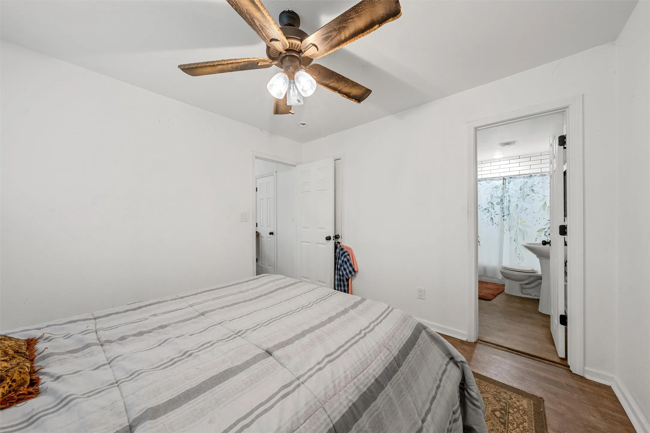 Duplex For Sale in Coryell County , 1103 E Leon Street, Gatesville, Texas 76528, 2 Bedroom, 2 Bathroom, Garage spaces, 0 Sqft, built in 1984, mls#21299212, Real Estate Agent in Gatesville, Homes For Sale in Coryell county, Homes For Sale in Gatesville, Realtor in Gatesville Texas, Real Estate Brokerage Independent Realty Texas, Luminita Cordes Realtor