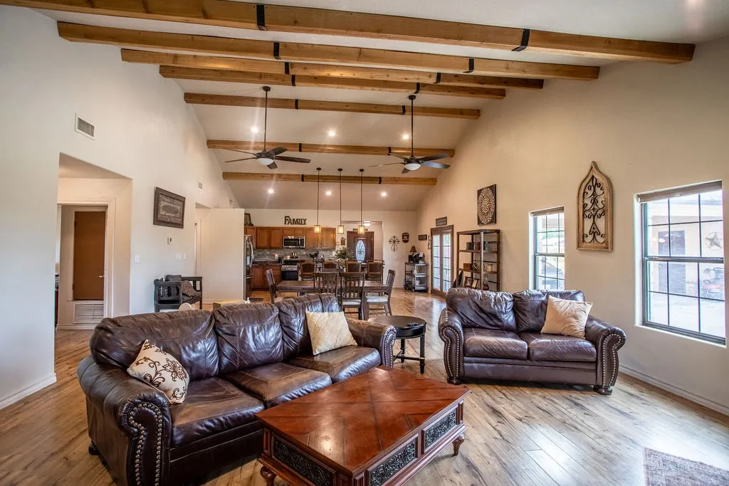 Single Family Residence For Sale in Shackelford County , 307 County Road 148, Albany, Texas 76430, 3 Bedroom, 2 Bathroom, Garage spaces, 2,009 Sqft, built in 2016, mls#21294606, Real Estate Agent in Albany, Homes For Sale in Shackelford county, Homes For Sale in Albany, Realtor in Albany Texas, Real Estate Brokerage Independent Realty Texas, Luminita Cordes Realtor