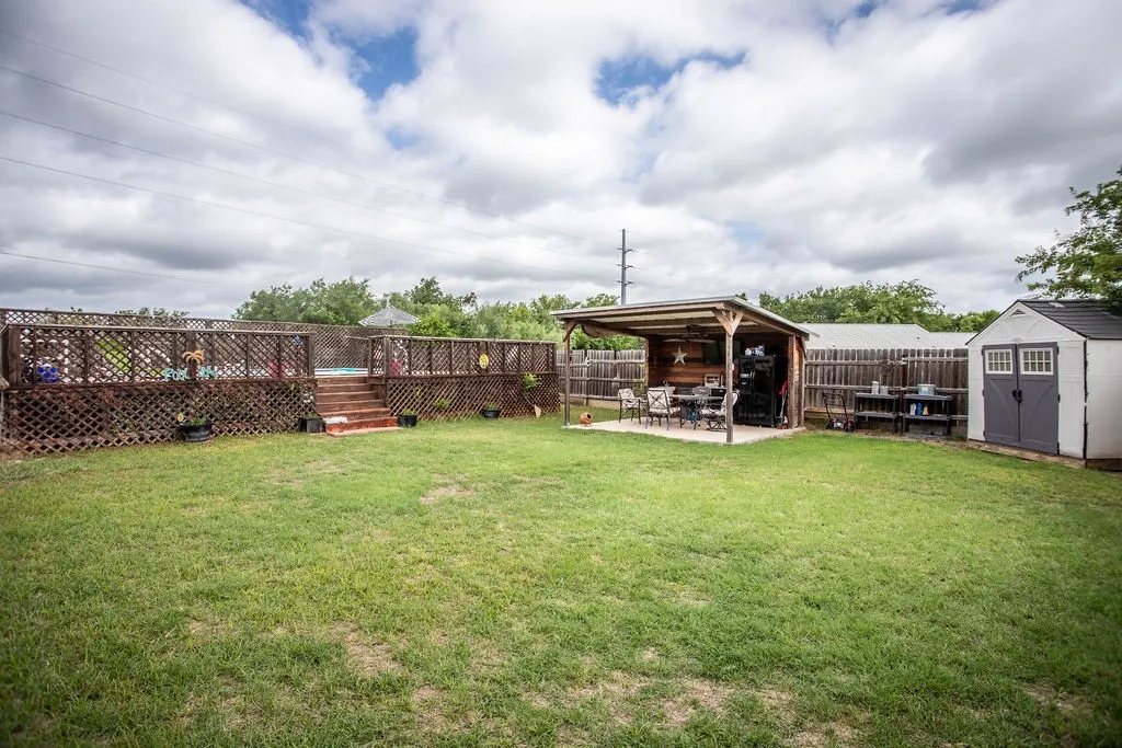 Single Family Residence For Sale in Shackelford County , 307 County Road 148, Albany, Texas 76430, 3 Bedroom, 2 Bathroom, Garage spaces, 2,009 Sqft, built in 2016, mls#21294606, Real Estate Agent in Albany, Homes For Sale in Shackelford county, Homes For Sale in Albany, Realtor in Albany Texas, Real Estate Brokerage Independent Realty Texas, Luminita Cordes Realtor