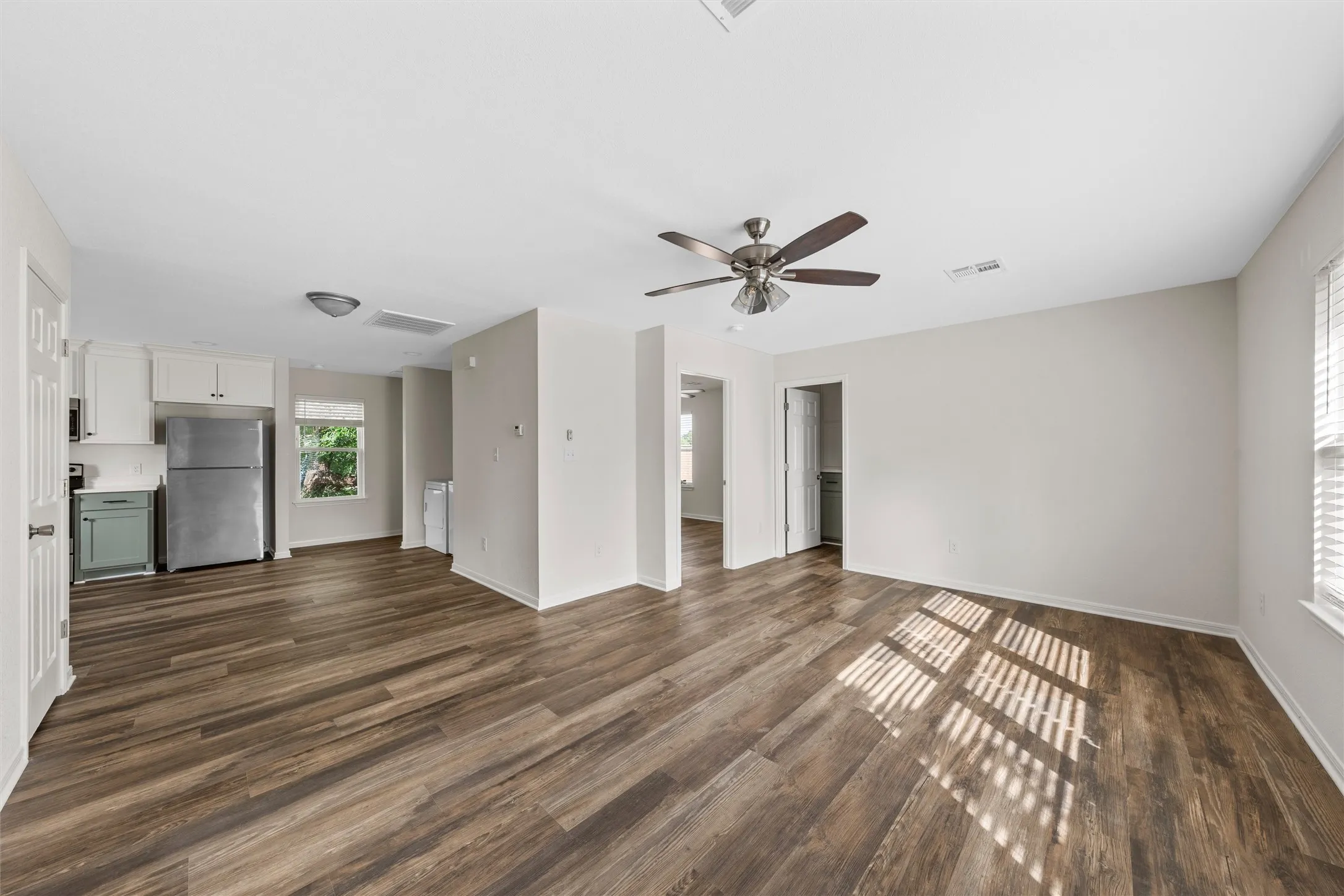Triplex For Sale in Mc Lennan County , 700 Hines Avenue, Waco, Texas 76706, 3 Bedroom, 4 Bathroom, Garage spaces, 0 Sqft, built in 2021, Price $525,000, mls#21298961, Real Estate Agent in Waco, Homes For Sale in Mc Lennan county, Homes For Sale in Waco, Realtor in Waco Texas, Real Estate Brokerage Independent Realty Texas, Luminita Cordes Realtor