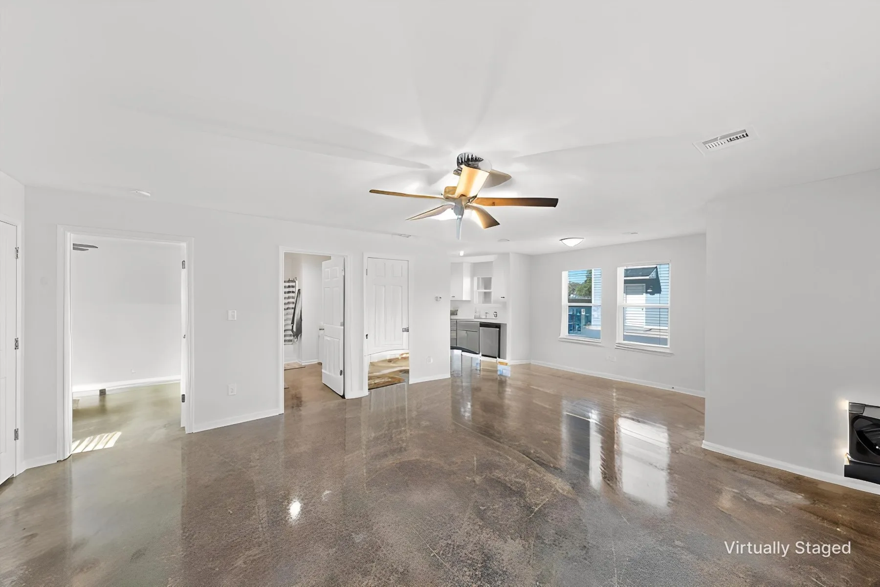 Triplex For Sale in Mc Lennan County , 700 Hines Avenue, Waco, Texas 76706, 3 Bedroom, 4 Bathroom, Garage spaces, 0 Sqft, built in 2021, Price $525,000, mls#21298961, Real Estate Agent in Waco, Homes For Sale in Mc Lennan county, Homes For Sale in Waco, Realtor in Waco Texas, Real Estate Brokerage Independent Realty Texas, Luminita Cordes Realtor