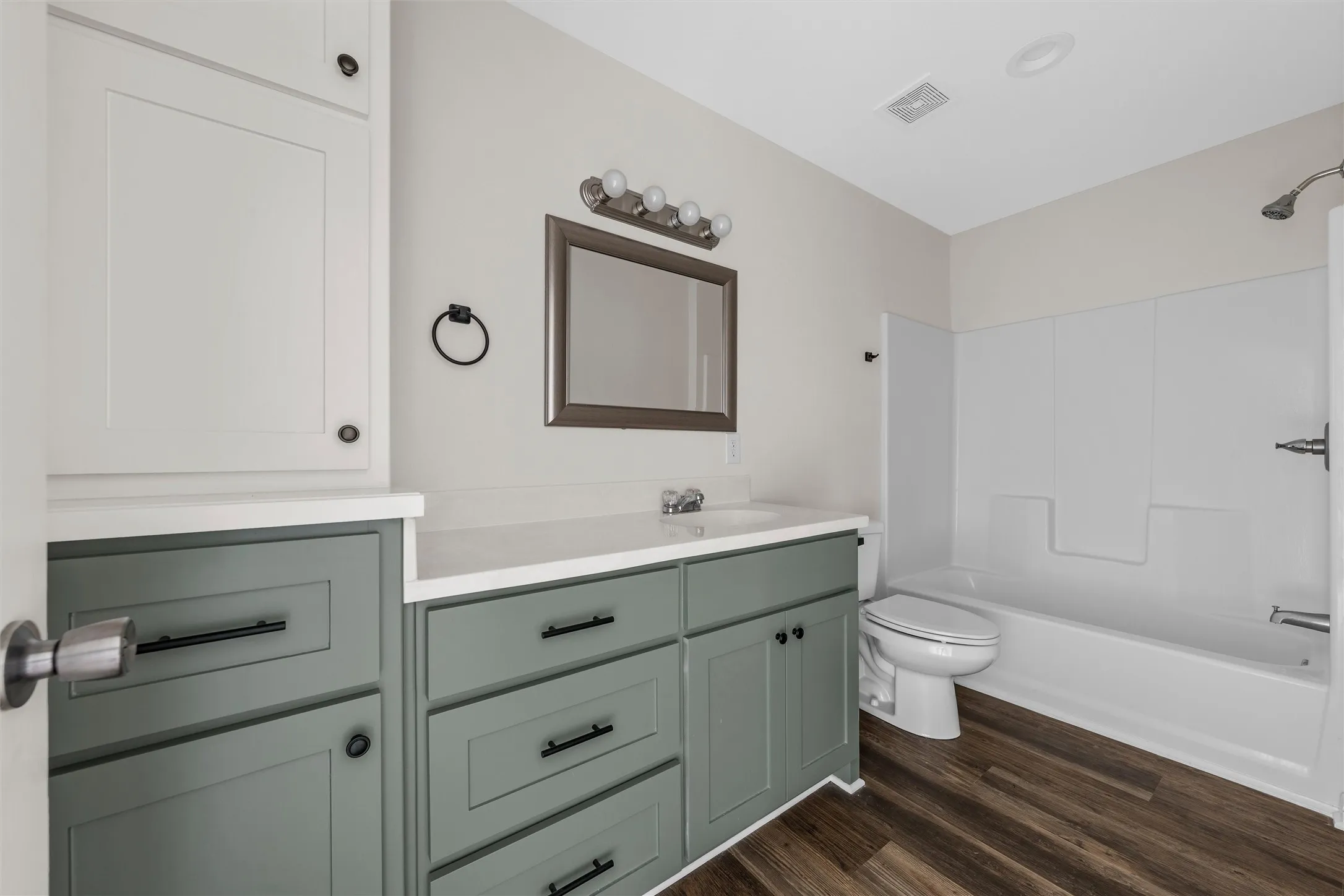 Triplex For Sale in Mc Lennan County , 700 Hines Avenue, Waco, Texas 76706, 3 Bedroom, 4 Bathroom, Garage spaces, 0 Sqft, built in 2021, Price $525,000, mls#21298961, Real Estate Agent in Waco, Homes For Sale in Mc Lennan county, Homes For Sale in Waco, Realtor in Waco Texas, Real Estate Brokerage Independent Realty Texas, Luminita Cordes Realtor