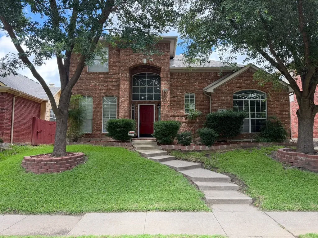 Single Family Residence For Rent in Collin County , 2016 LONDONDERRY Drive, Allen, Texas 75013, 4 Bedroom, 3 Bathroom, 2 Garage spaces, 2,289 Sqft, built in 1999, mls#21299183, Real Estate Agent in Allen, Homes For Rent in Collin county, Homes For Rent in Allen, Realtor in Allen Texas, Real Estate Brokerage Independent Realty Texas, Luminita Cordes Realtor