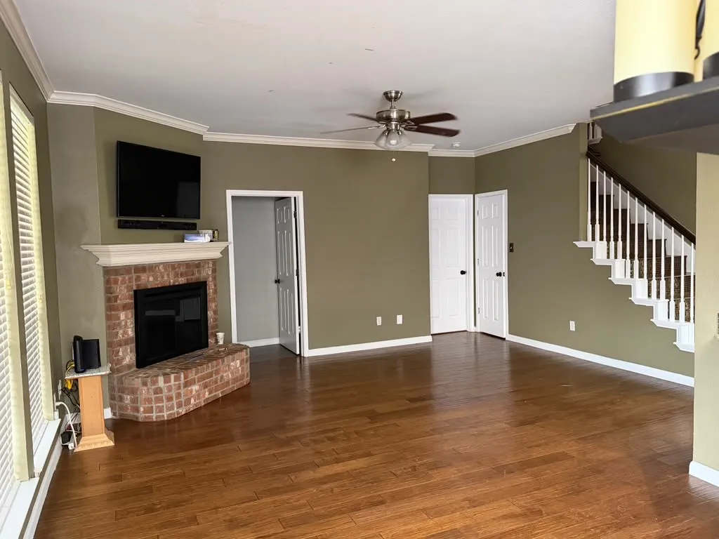 Single Family Residence For Rent in Collin County , 2016 LONDONDERRY Drive, Allen, Texas 75013, 4 Bedroom, 3 Bathroom, 2 Garage spaces, 2,289 Sqft, built in 1999, mls#21299183, Real Estate Agent in Allen, Homes For Rent in Collin county, Homes For Rent in Allen, Realtor in Allen Texas, Real Estate Brokerage Independent Realty Texas, Luminita Cordes Realtor