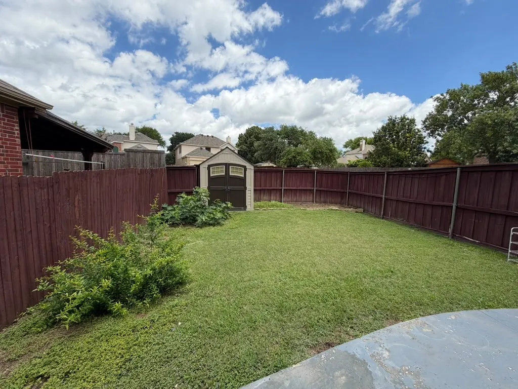 Single Family Residence For Rent in Collin County , 2016 LONDONDERRY Drive, Allen, Texas 75013, 4 Bedroom, 3 Bathroom, 2 Garage spaces, 2,289 Sqft, built in 1999, mls#21299183, Real Estate Agent in Allen, Homes For Rent in Collin county, Homes For Rent in Allen, Realtor in Allen Texas, Real Estate Brokerage Independent Realty Texas, Luminita Cordes Realtor