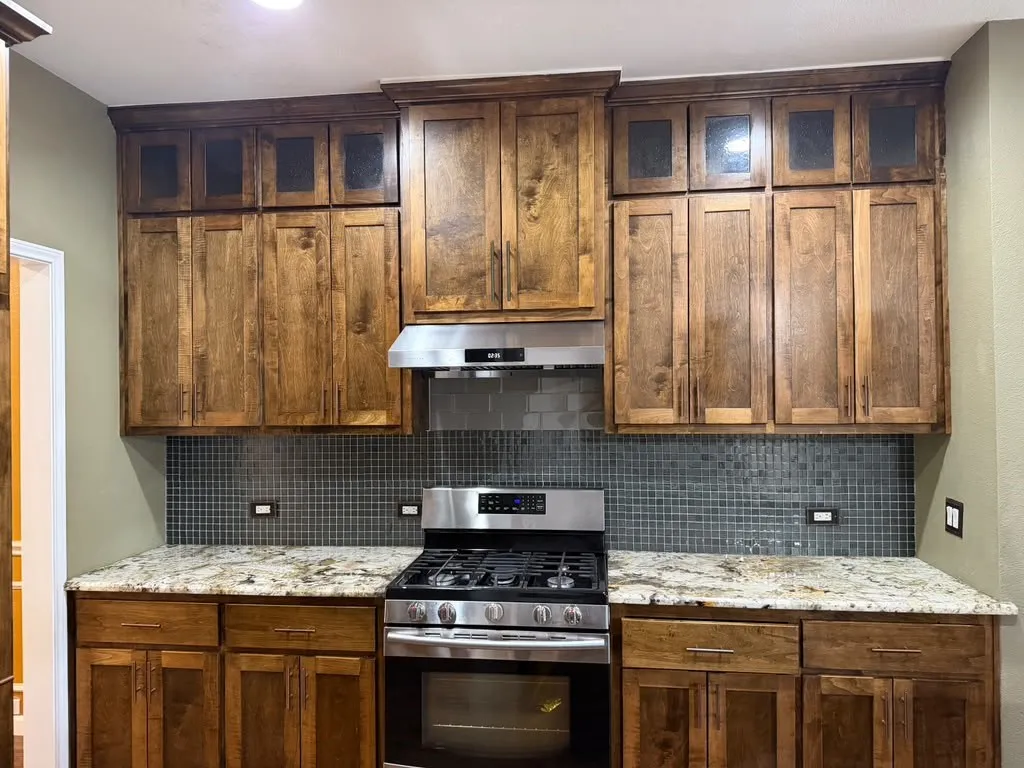 Single Family Residence For Rent in Collin County , 2016 LONDONDERRY Drive, Allen, Texas 75013, 4 Bedroom, 3 Bathroom, 2 Garage spaces, 2,289 Sqft, built in 1999, mls#21299183, Real Estate Agent in Allen, Homes For Rent in Collin county, Homes For Rent in Allen, Realtor in Allen Texas, Real Estate Brokerage Independent Realty Texas, Luminita Cordes Realtor