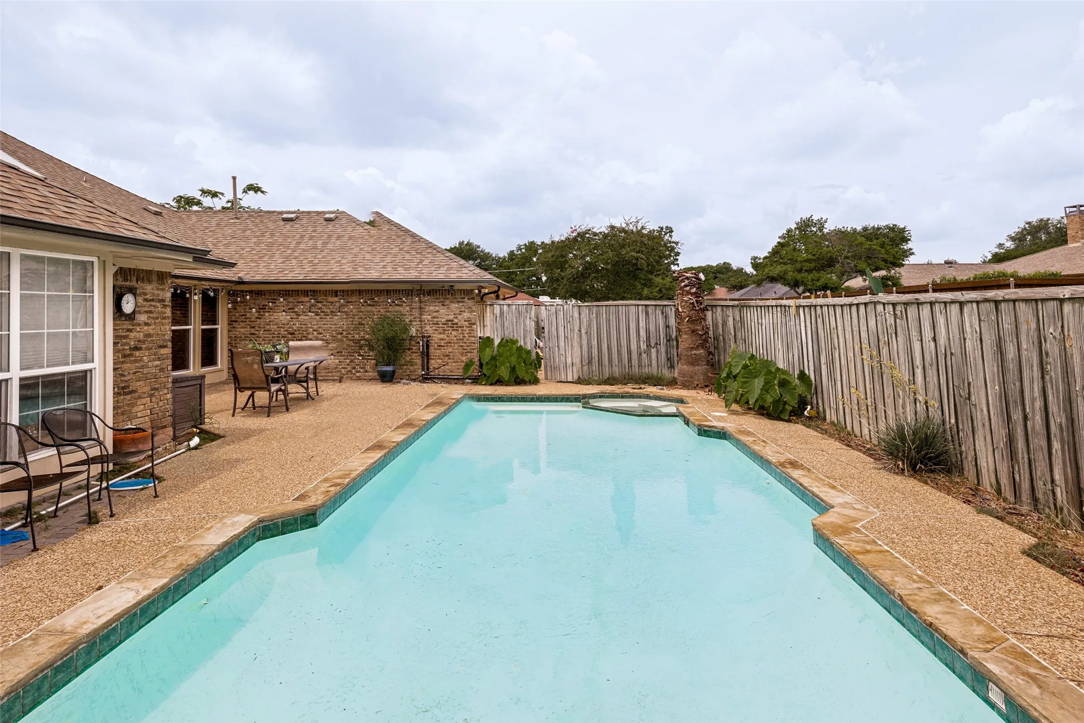 Single Family Residence For Sale in Collin County , 3329 Whiffletree Drive, Plano, Texas 75023, 4 Bedroom, 3 Bathroom, 2 Garage spaces, 3,130 Sqft, built in 1979, mls#21296755, Real Estate Agent in Plano, Homes For Sale in Collin county, Homes For Sale in Plano, Realtor in Plano Texas, Real Estate Brokerage Independent Realty Texas, Luminita Cordes Realtor